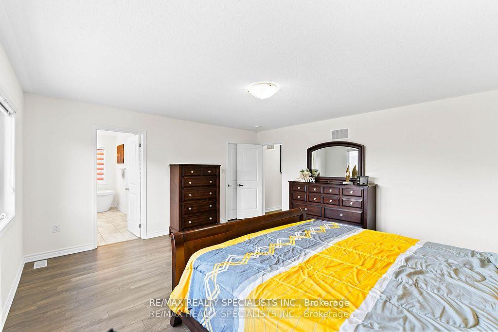 Photo 16 of 409 Edenbrook Hill Drive, Brampton, Northwest Brampton — HOMEH