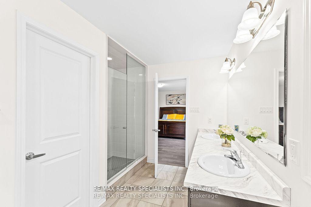 Photo 19 of 409 Edenbrook Hill Drive, Brampton, Northwest Brampton — HOMEH