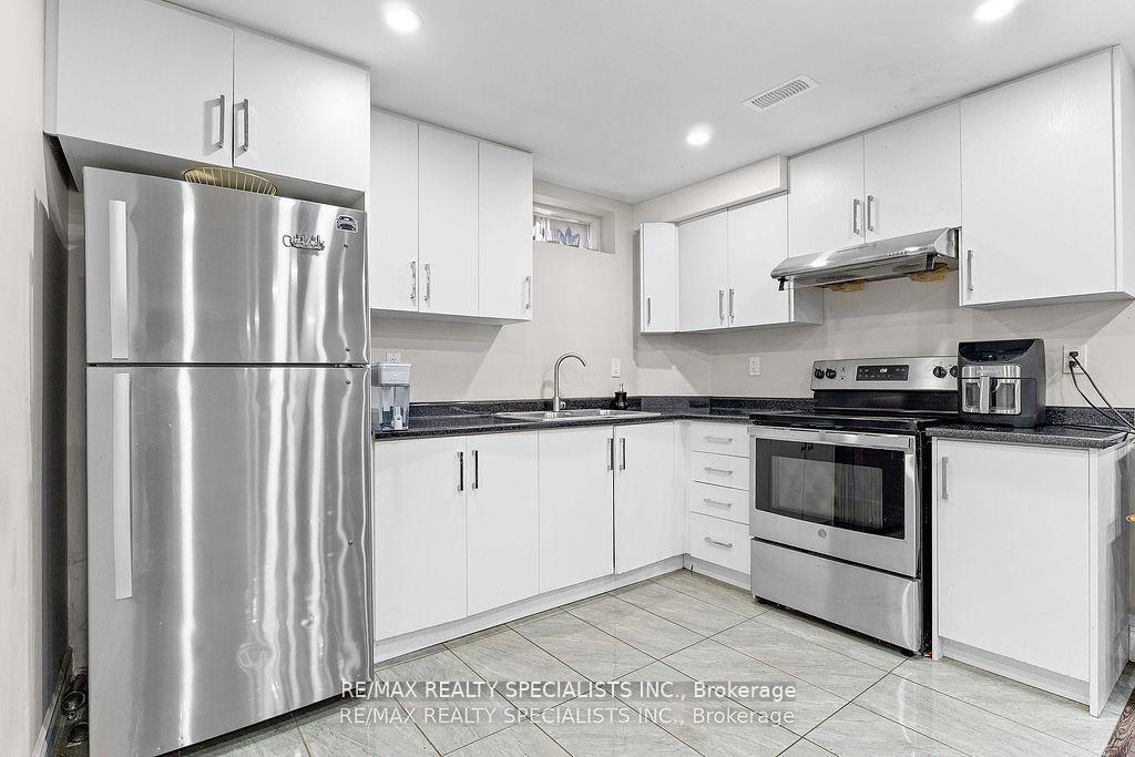 Photo 30 of 409 Edenbrook Hill Drive, Brampton, Northwest Brampton — HOMEH