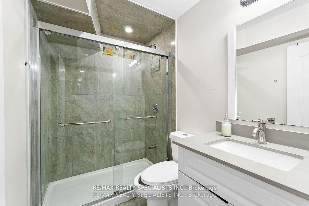 Photo 33 of 409 Edenbrook Hill Drive, Brampton, Northwest Brampton — HOMEH