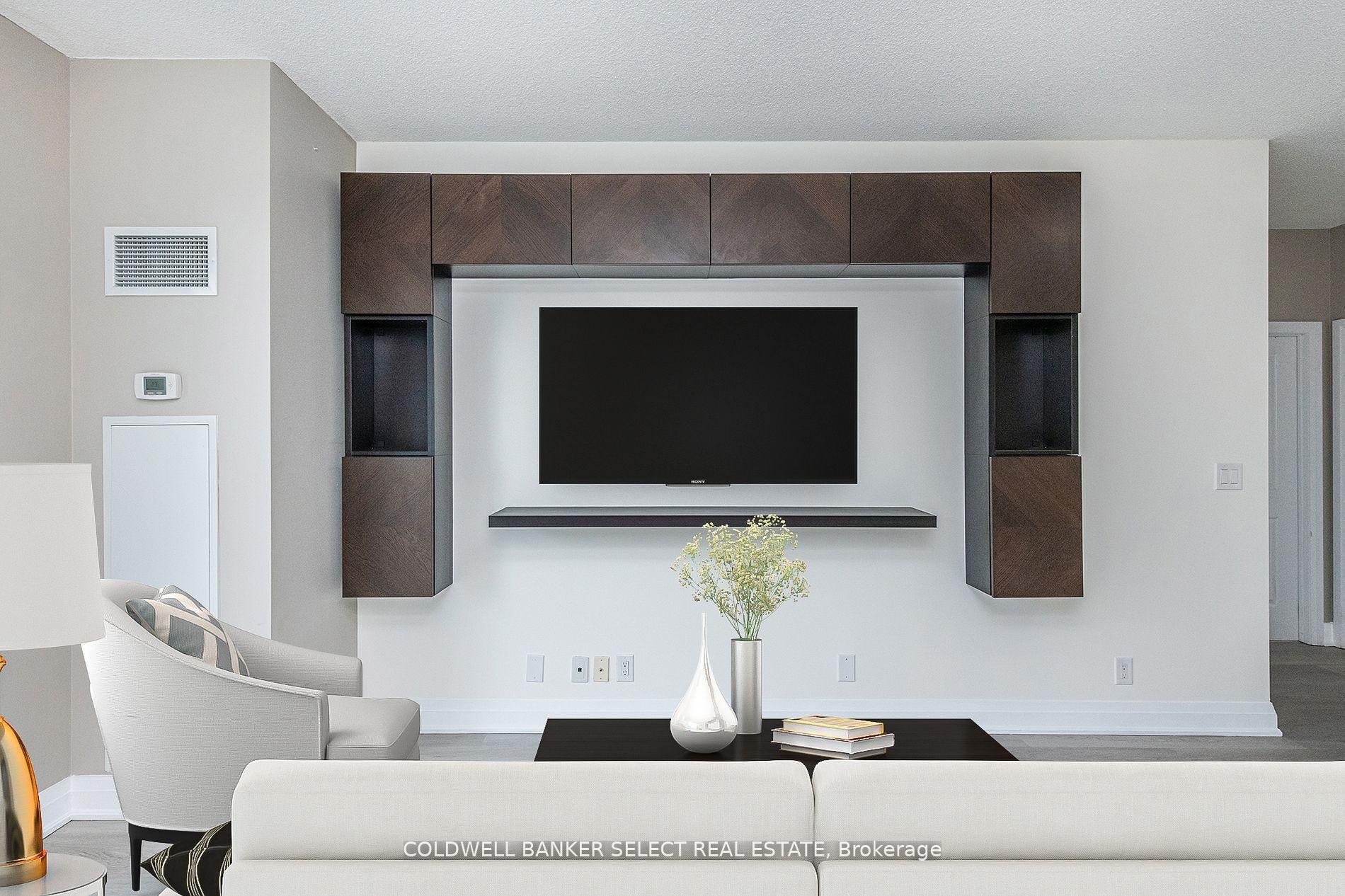 Photo 3 of Unit 709, 24 Woodstream Boulevard, Vaughan, Vaughan Grove — HOMEH