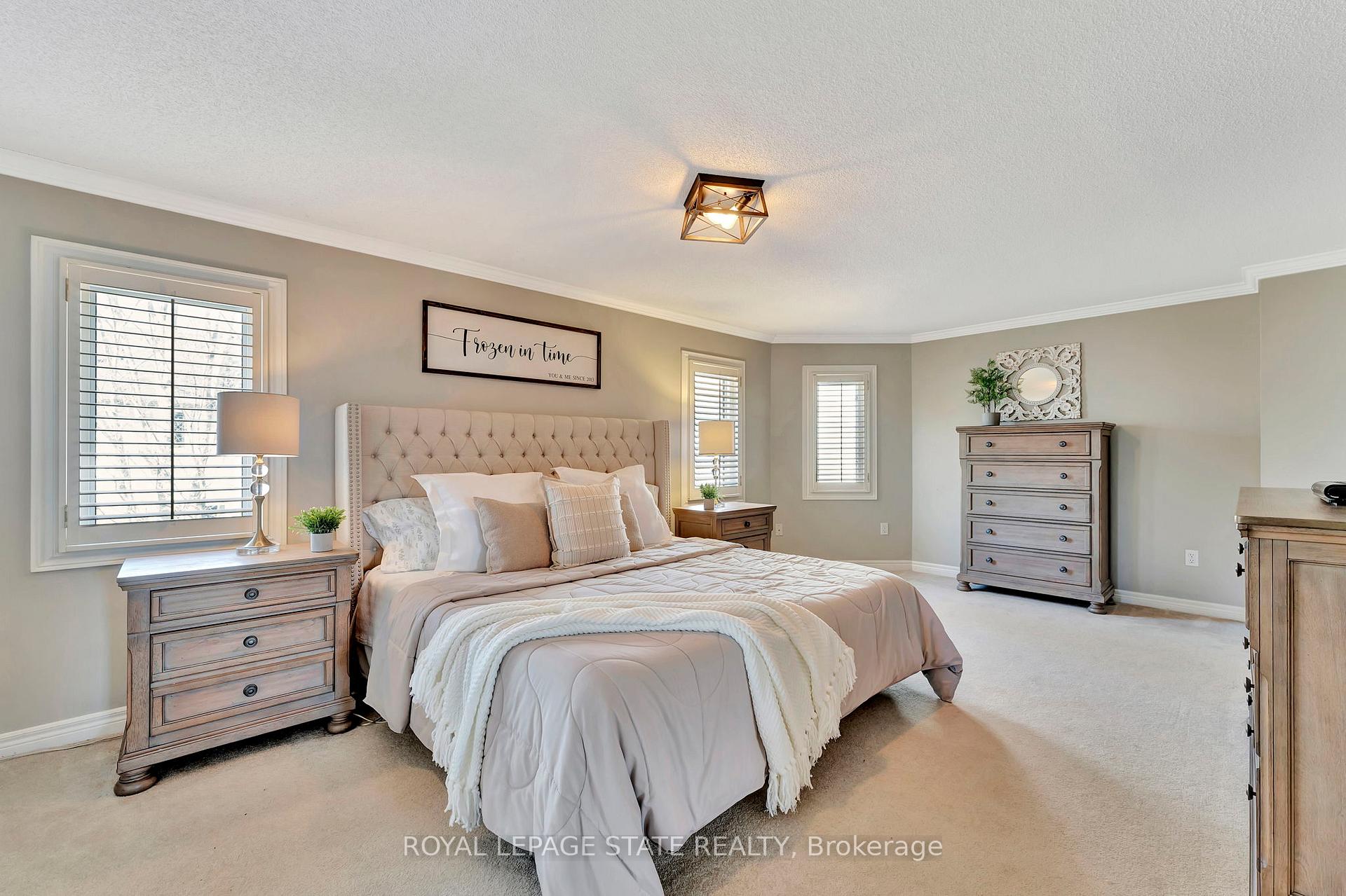 Photo 15 of 88 Strathroy Crescent, Hamilton, Waterdown — HOMEH