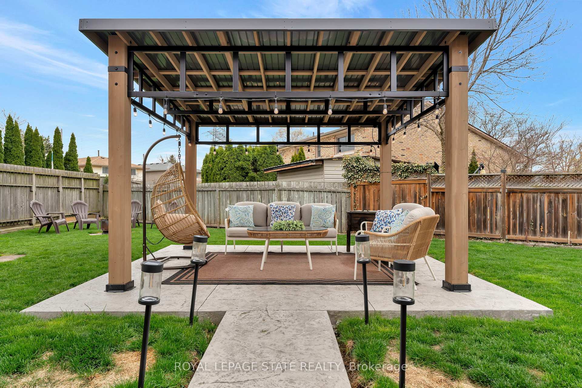 Photo 40 of 22 Renner Court, Hamilton, Red Hill — HOMEH