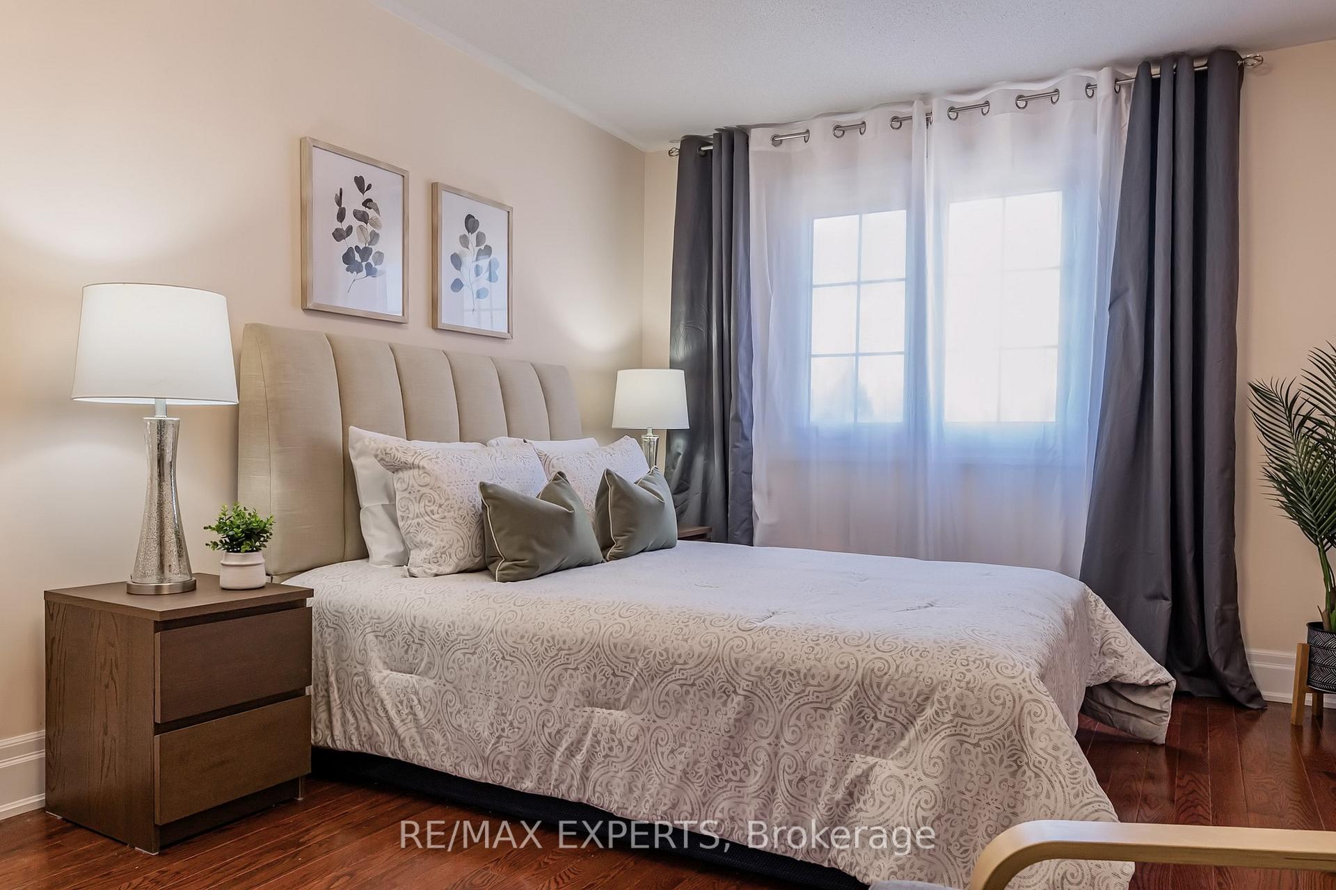 Photo 62 of 245 Brownridge Drive, Vaughan, Brownridge — HOMEH