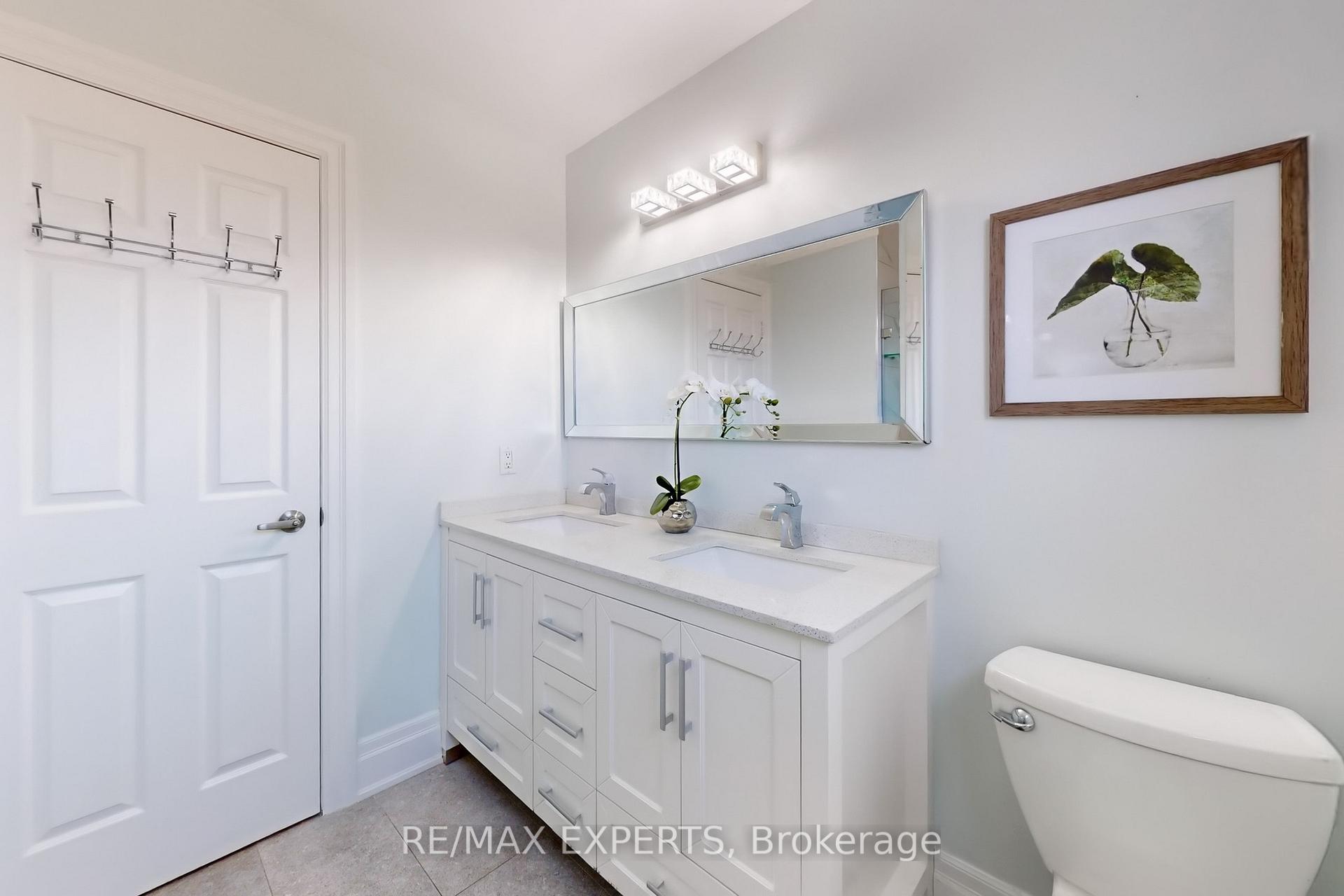 Photo 45 of 245 Brownridge Drive, Vaughan, Brownridge — HOMEH