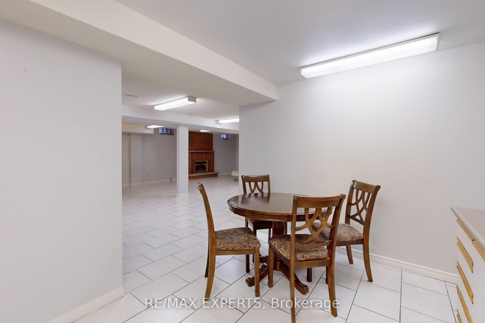 Photo 81 of 245 Brownridge Drive, Vaughan, Brownridge — HOMEH