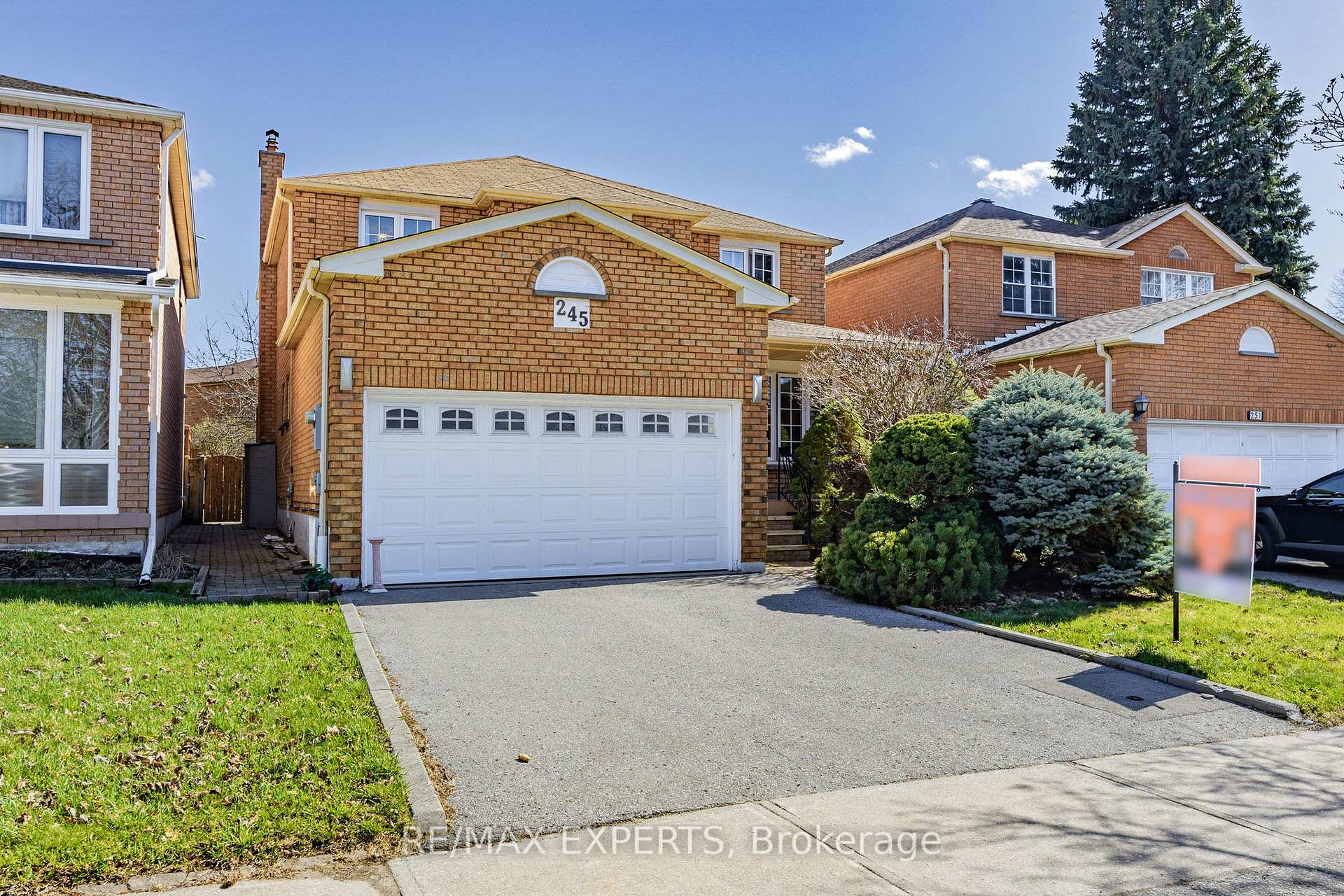 Photo 89 of 245 Brownridge Drive, Vaughan, Brownridge — HOMEH