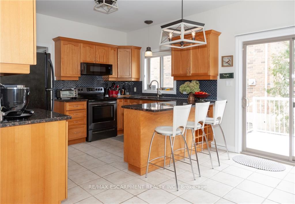Photo 27 of Unit 1, 195 Wilson Street W, Hamilton, Ancaster — HOMEH