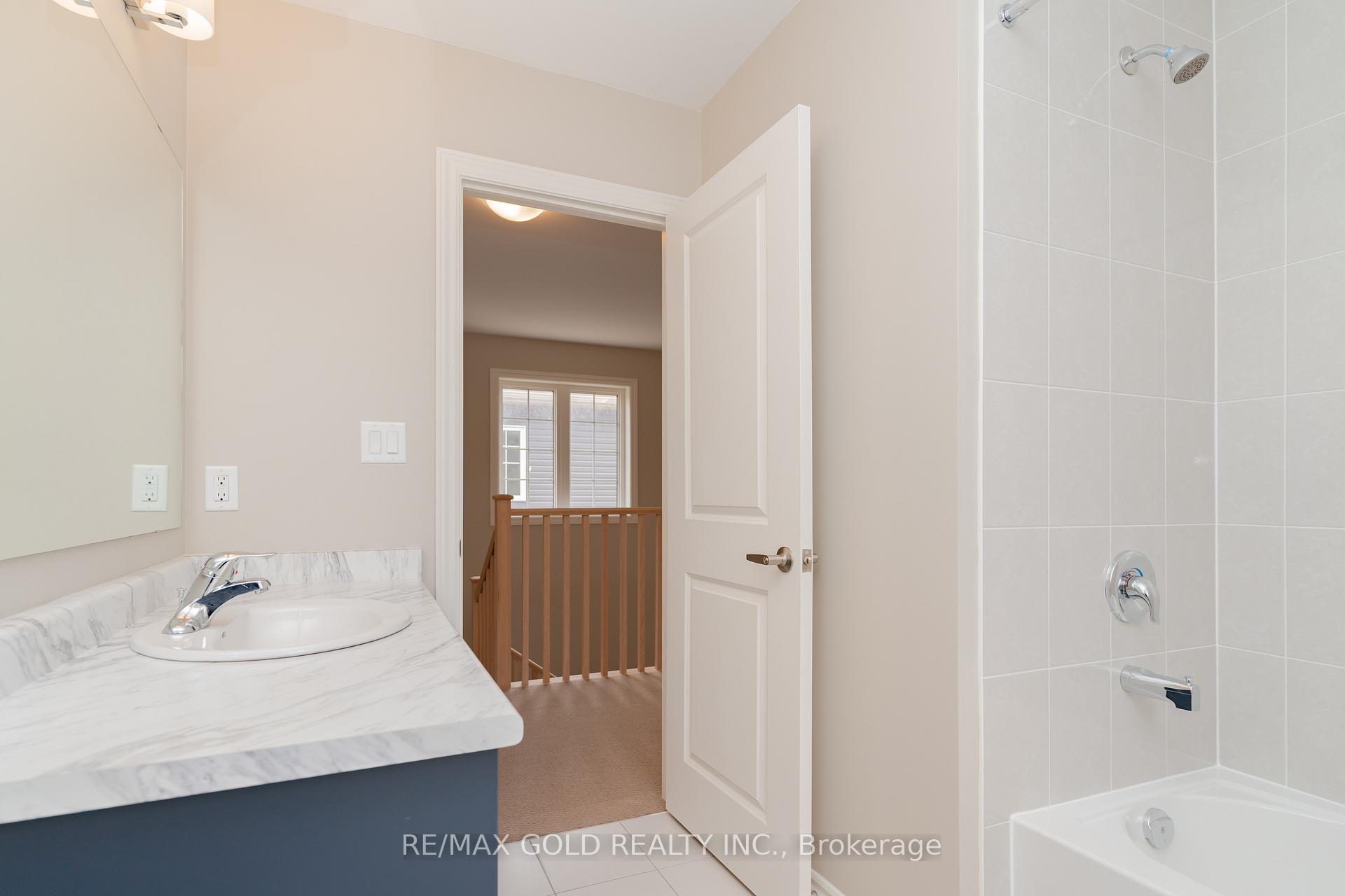Photo 50 of 276 Springfield Crescent, Clearview, Stayner — HOMEH