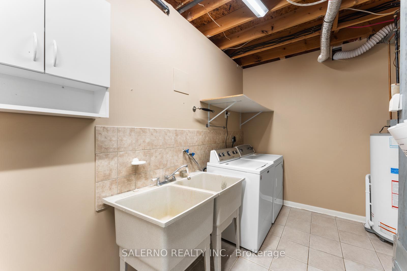 Photo 32 of 521 Cunningham Drive, Vaughan, Maple — HOMEH