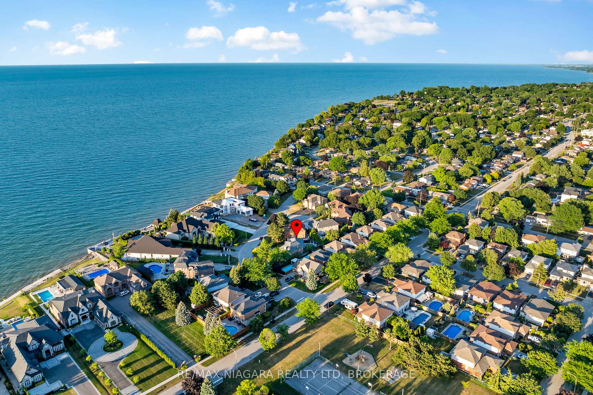 Photo 35 of 13 Shoreline Crescent, Grimsby, Grimsby Beach — HOMEH