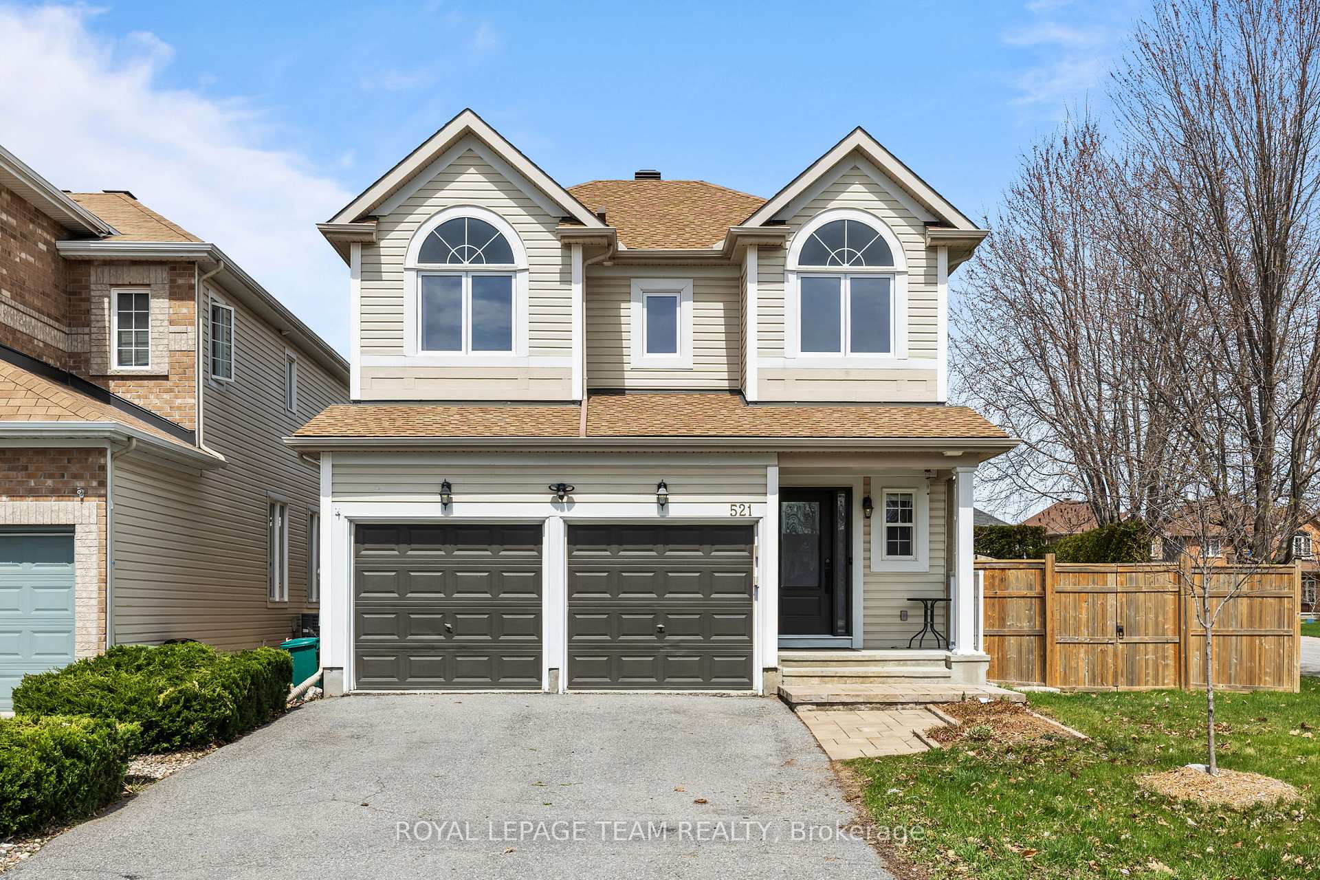 Photo 2 of 521 Stonechurch Way, Ottawa, Barrhaven - Cedargrove/Fraserdale — HOMEH