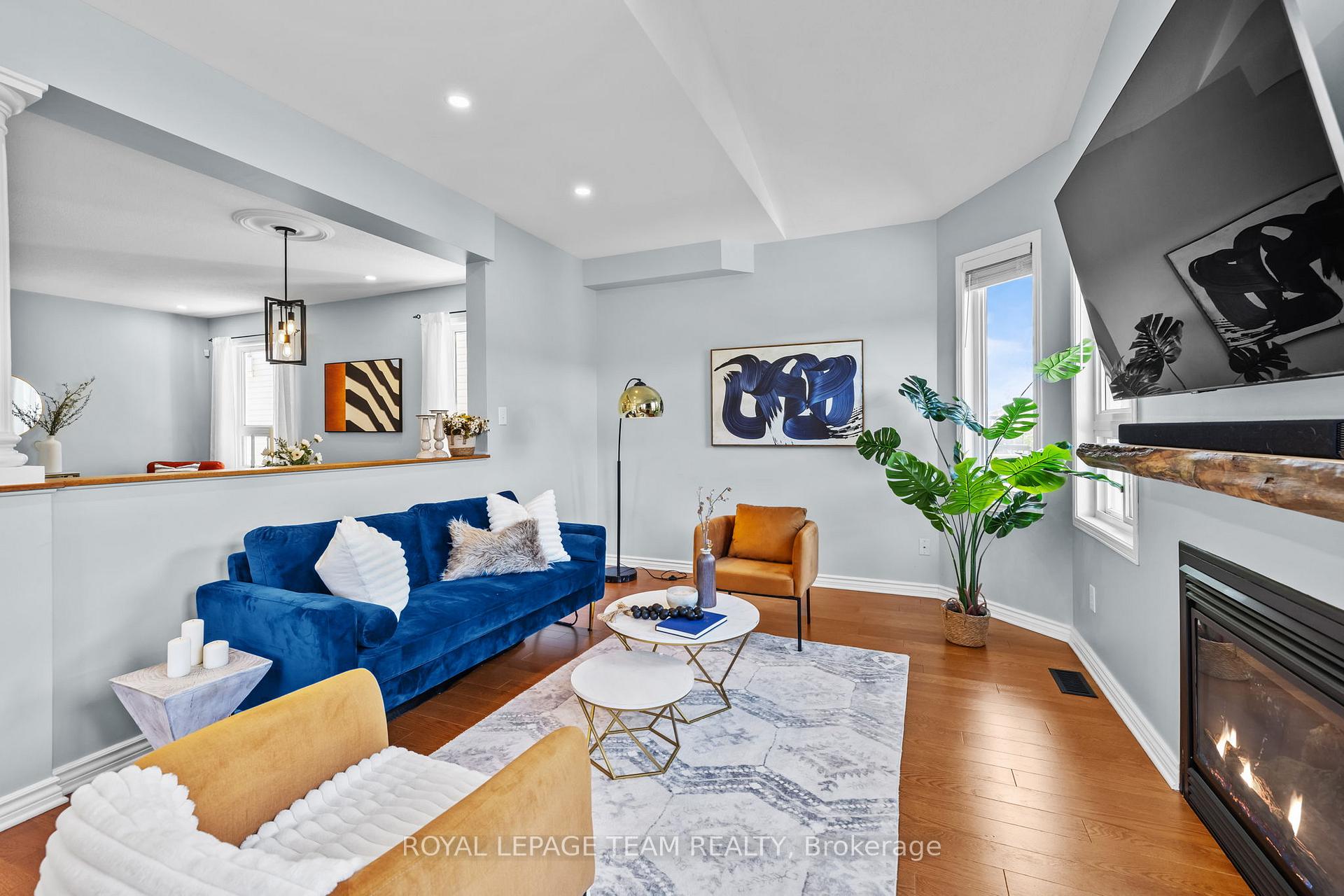 Photo 5 of 521 Stonechurch Way, Ottawa, Barrhaven - Cedargrove/Fraserdale — HOMEH
