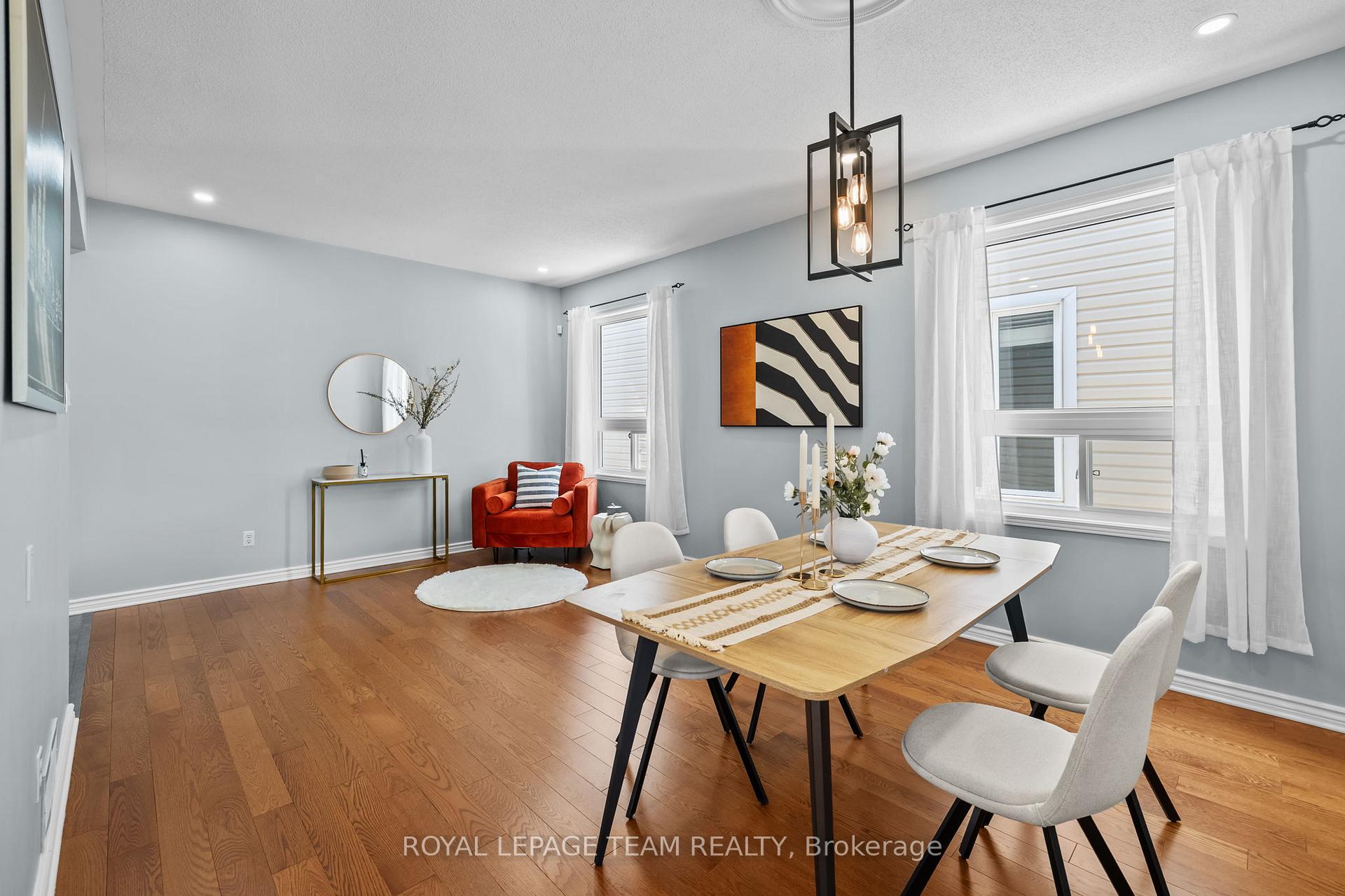 Photo 13 of 521 Stonechurch Way, Ottawa, Barrhaven - Cedargrove/Fraserdale — HOMEH