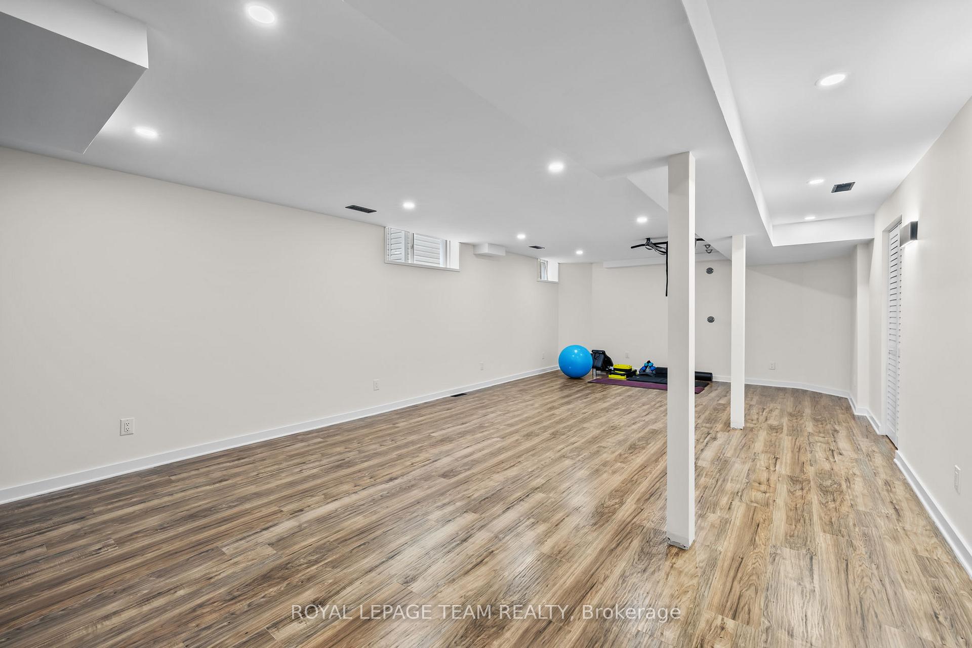 Photo 30 of 521 Stonechurch Way, Ottawa, Barrhaven - Cedargrove/Fraserdale — HOMEH