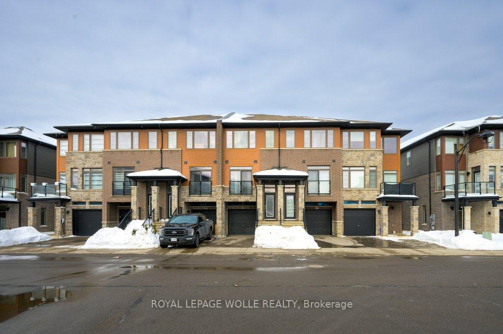 Photo 5 of Unit 240, 30 Times Square Boulevard, Hamilton, Stoney Creek — HOMEH