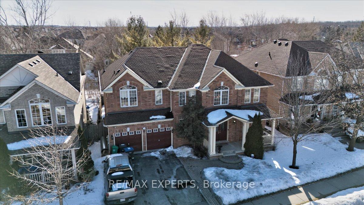 Photo 1 of 11 Linstock Drive, Brampton, Vales of Castlemore — HOMEH