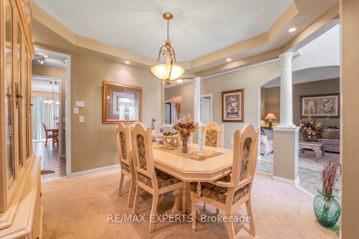 Photo 7 of 11 Linstock Drive, Brampton, Vales of Castlemore — HOMEH