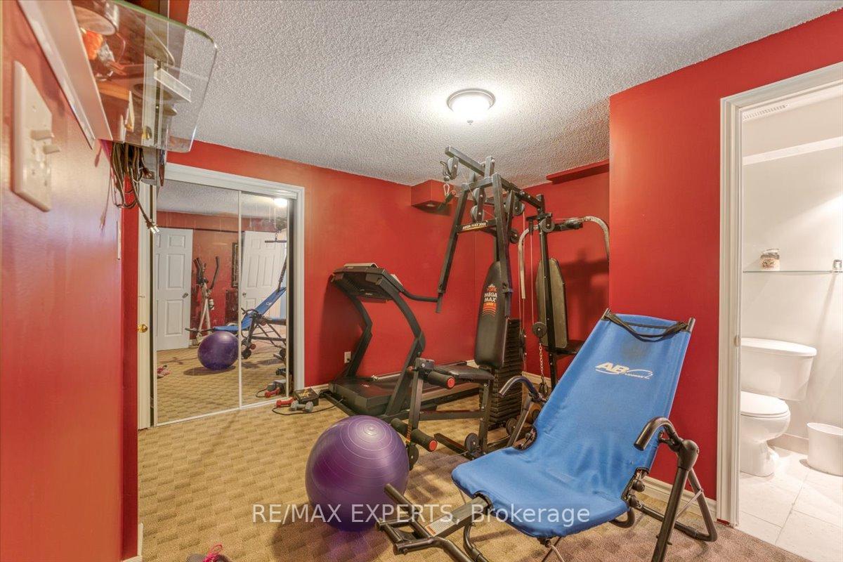 Photo 42 of 11 Linstock Drive, Brampton, Vales of Castlemore — HOMEH