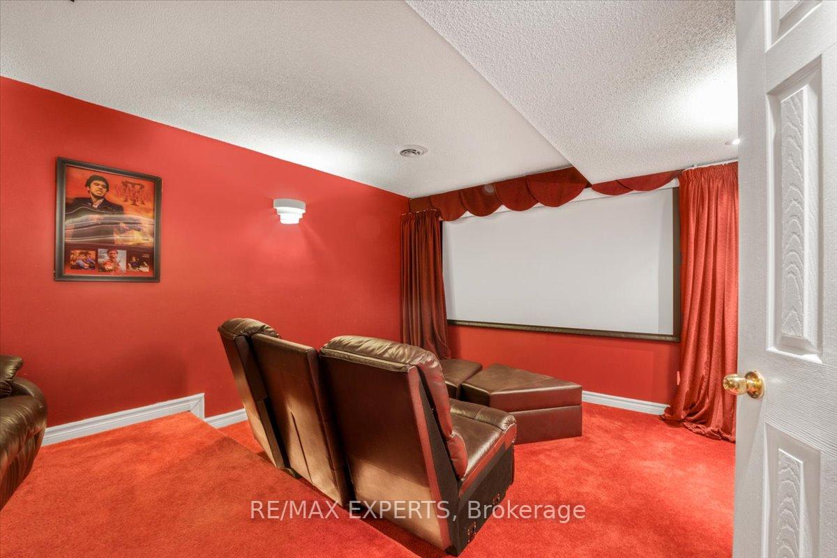 Photo 43 of 11 Linstock Drive, Brampton, Vales of Castlemore — HOMEH