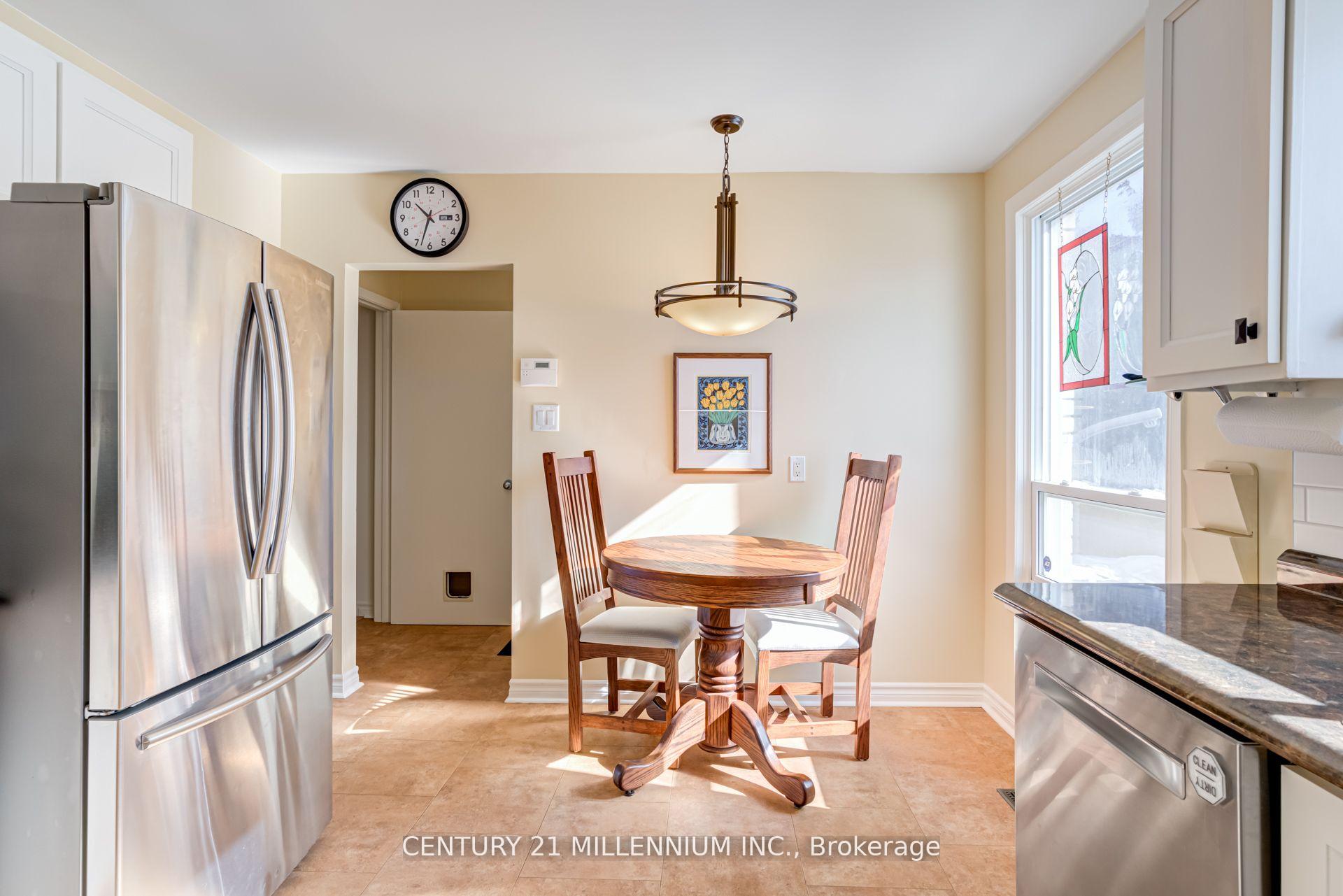 Photo 13 of 51 Alderway Avenue, Brampton, Brampton South — HOMEH