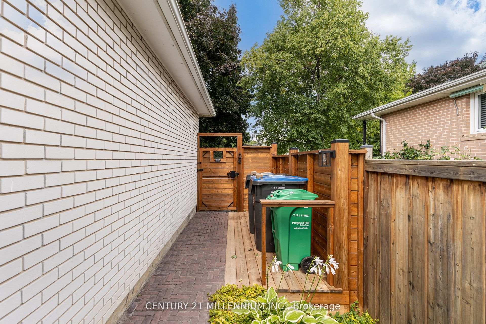 Photo 32 of 51 Alderway Avenue, Brampton, Brampton South — HOMEH