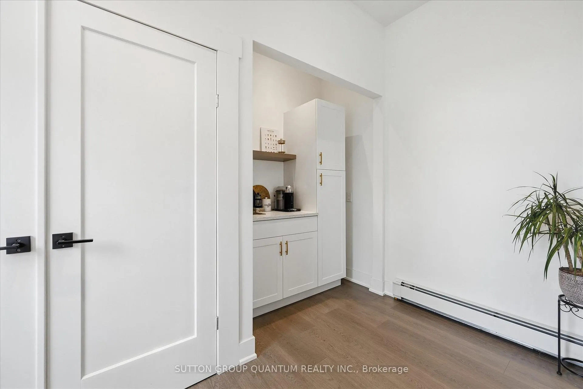Photo 112 of 443 King William Street, Hamilton, Landsdale — HOMEH