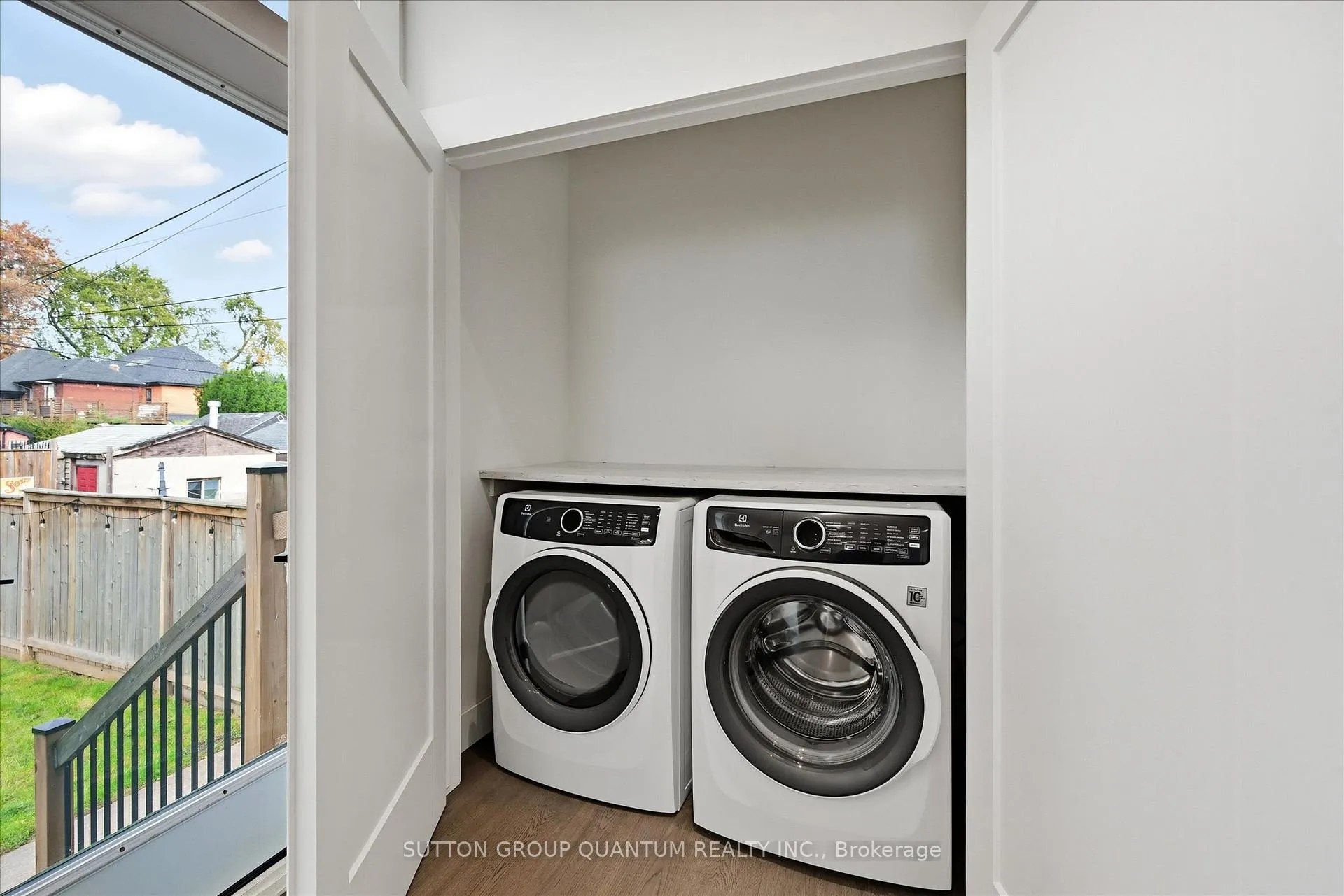 Photo 120 of 443 King William Street, Hamilton, Landsdale — HOMEH