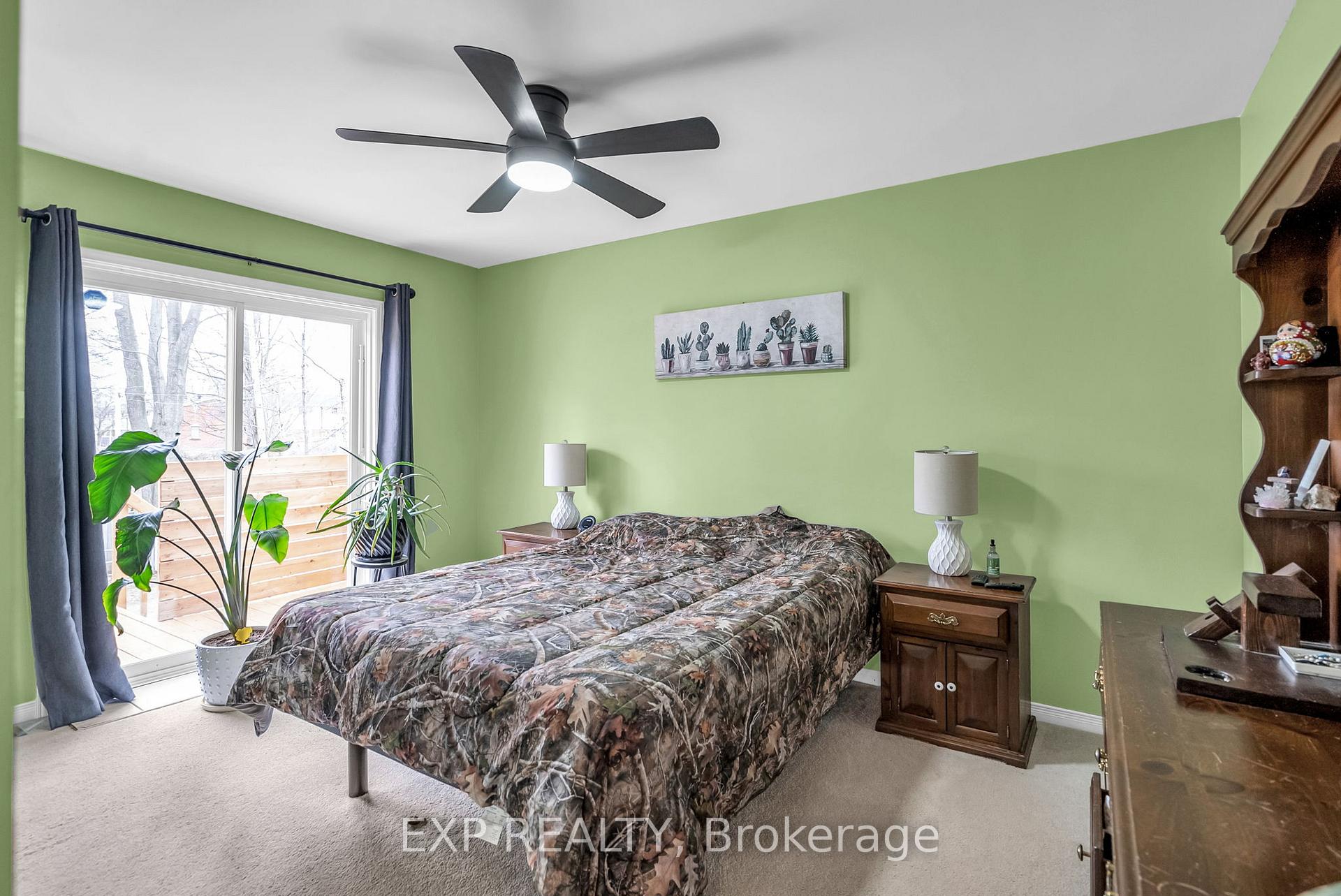 Photo 11 of 122 Glen Oaks Court, Cornwall — HOMEH