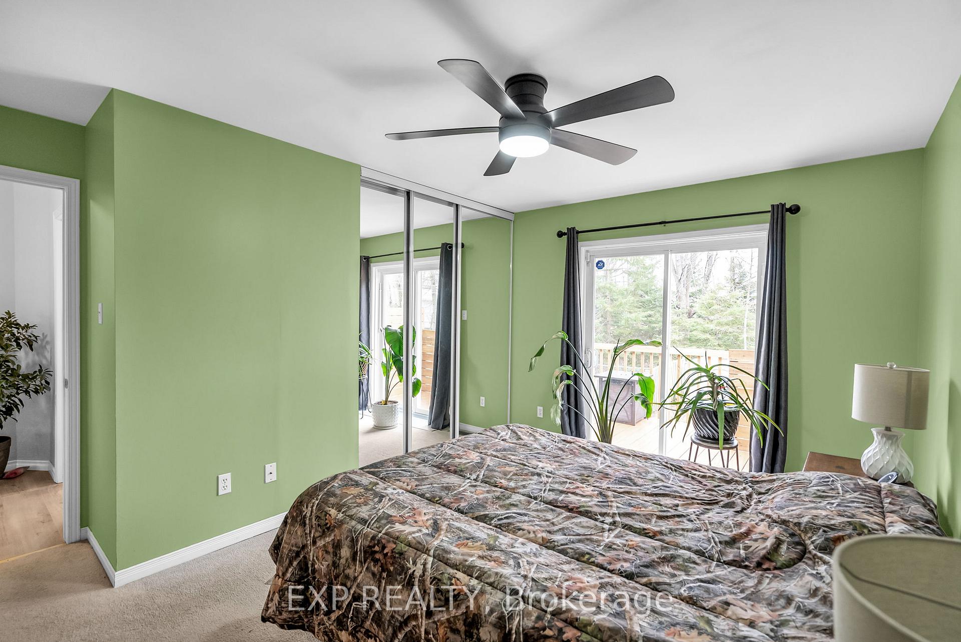 Photo 12 of 122 Glen Oaks Court, Cornwall — HOMEH