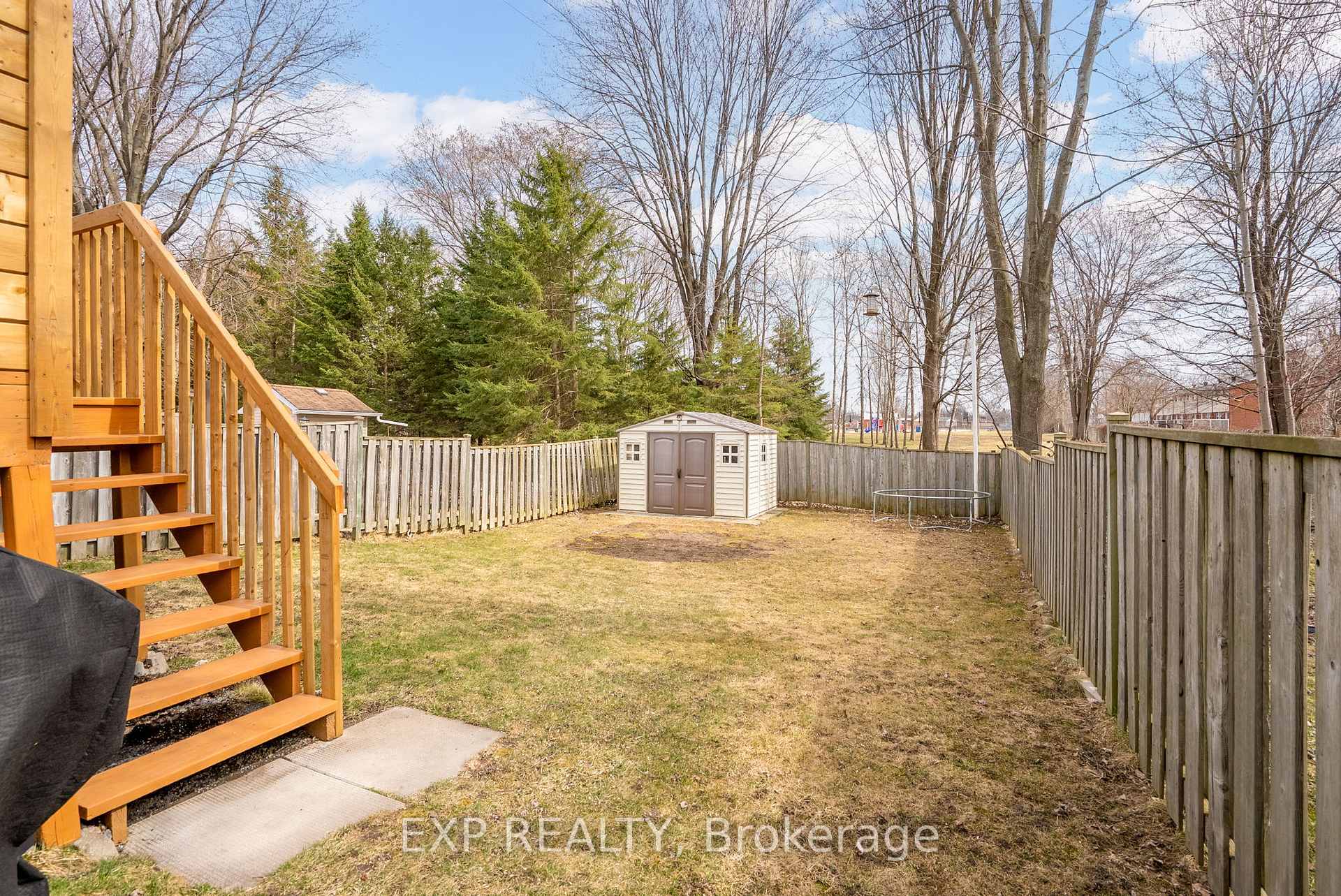 Photo 30 of 122 Glen Oaks Court, Cornwall — HOMEH