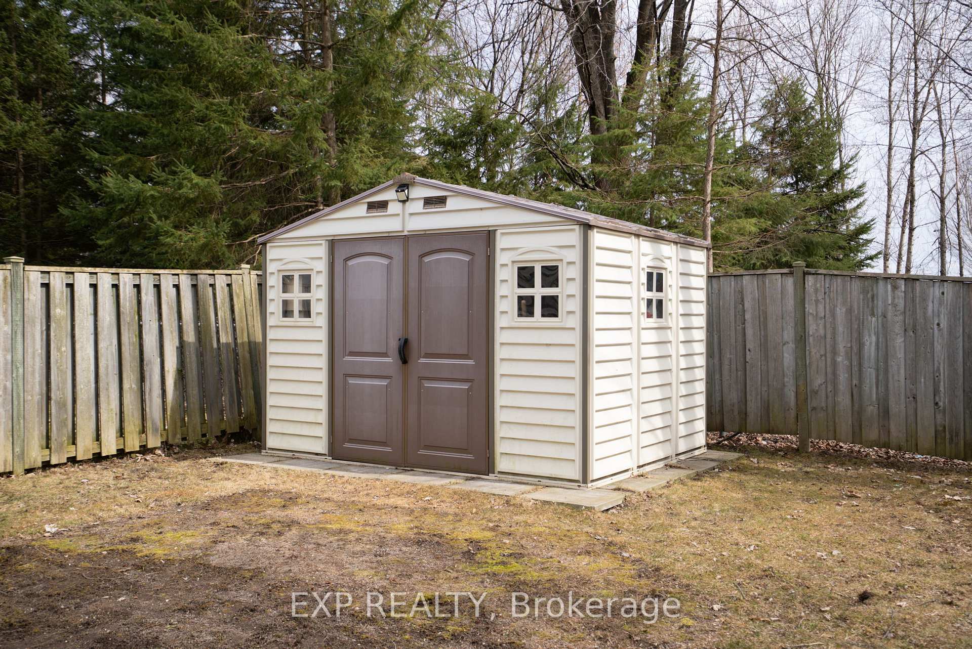 Photo 31 of 122 Glen Oaks Court, Cornwall — HOMEH