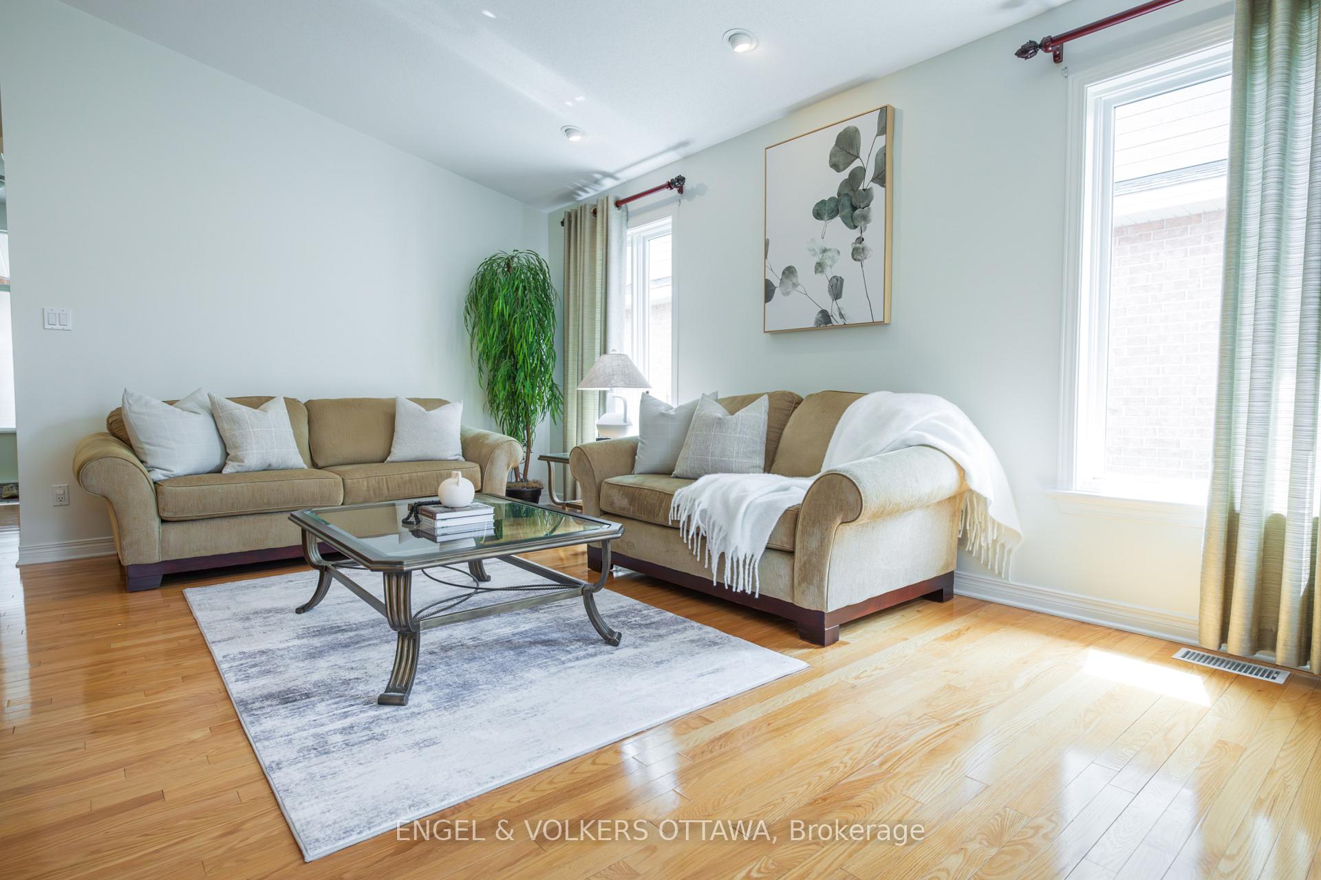 Photo 27 of 4293 Green Gables Lane, Ottawa, Riverside South/Gloucester Glen — HOMEH