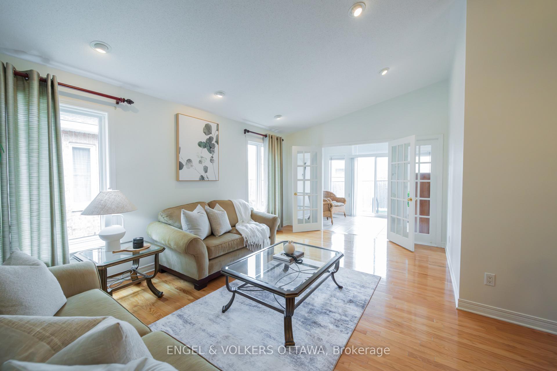 Photo 29 of 4293 Green Gables Lane, Ottawa, Riverside South/Gloucester Glen — HOMEH