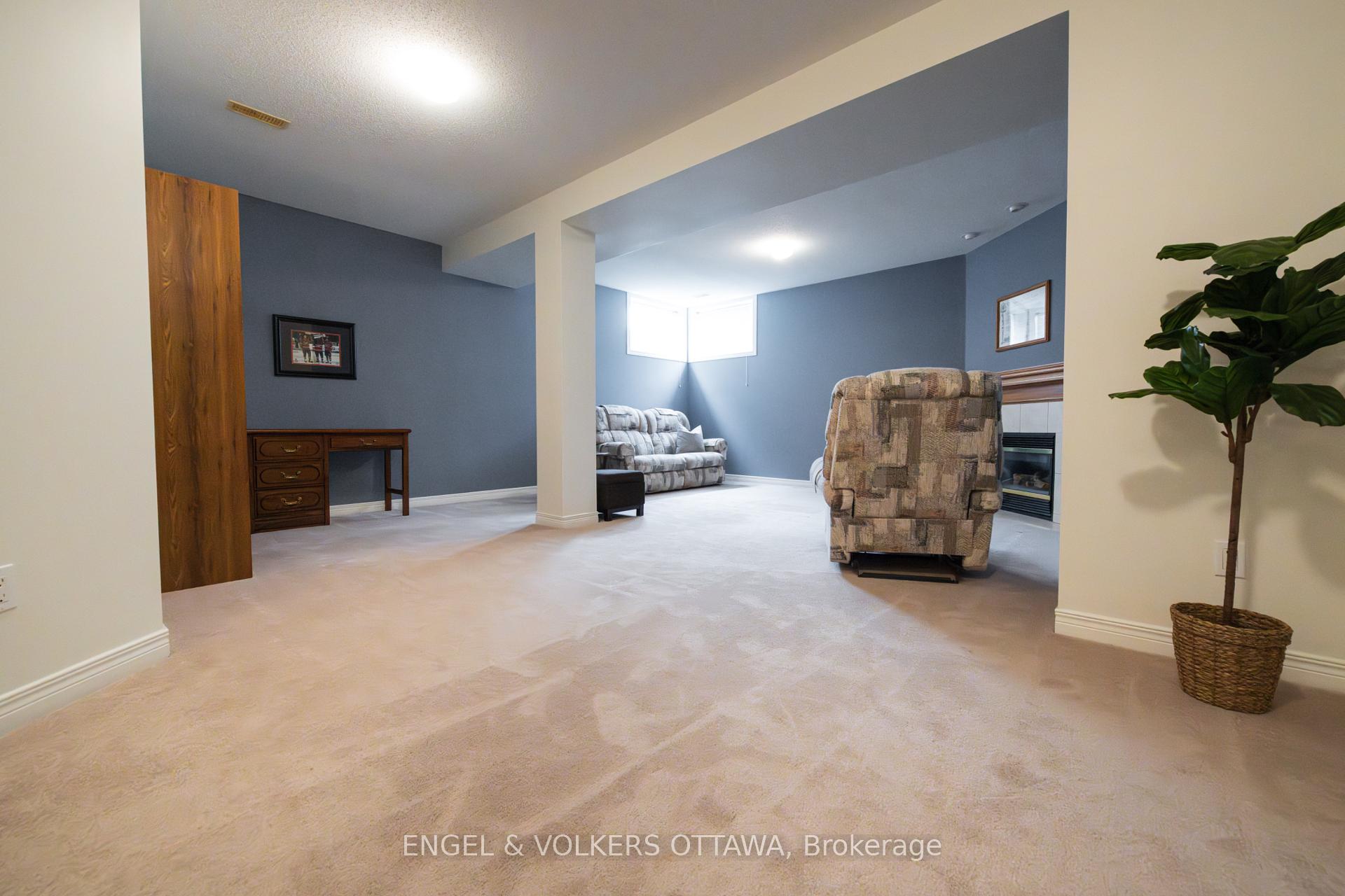 Photo 85 of 4293 Green Gables Lane, Ottawa, Riverside South/Gloucester Glen — HOMEH