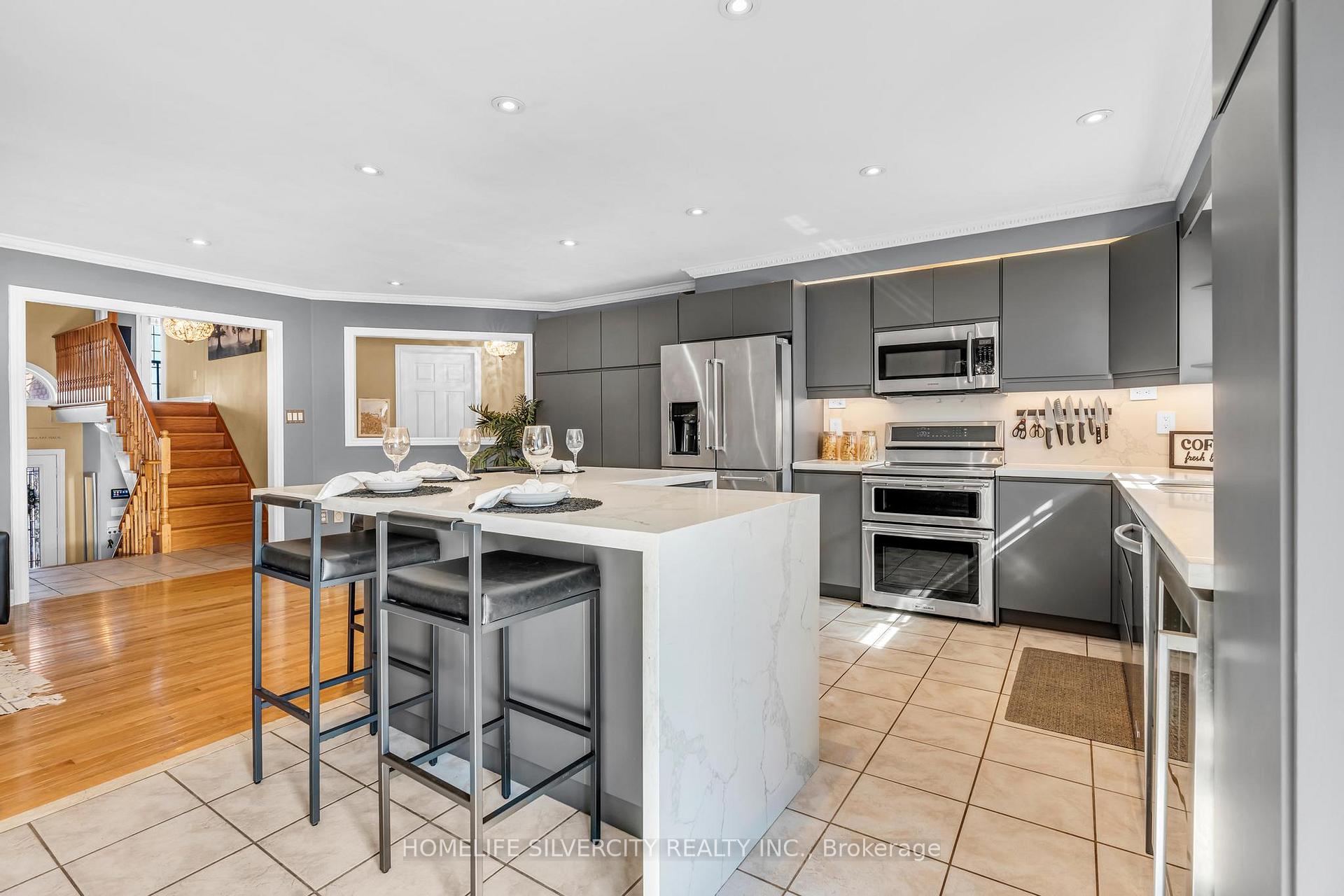 Photo 17 of 8 Orchid Drive, Brampton, Northwest Sandalwood Parkway — HOMEH