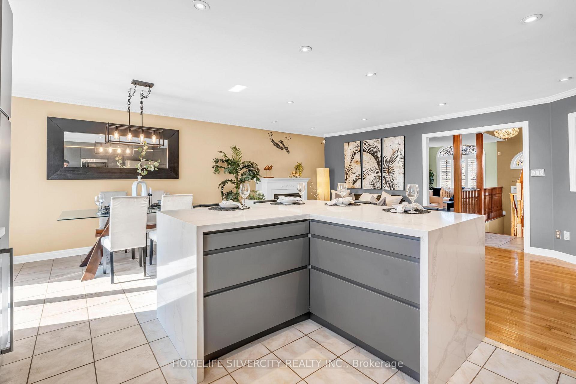 Photo 20 of 8 Orchid Drive, Brampton, Northwest Sandalwood Parkway — HOMEH