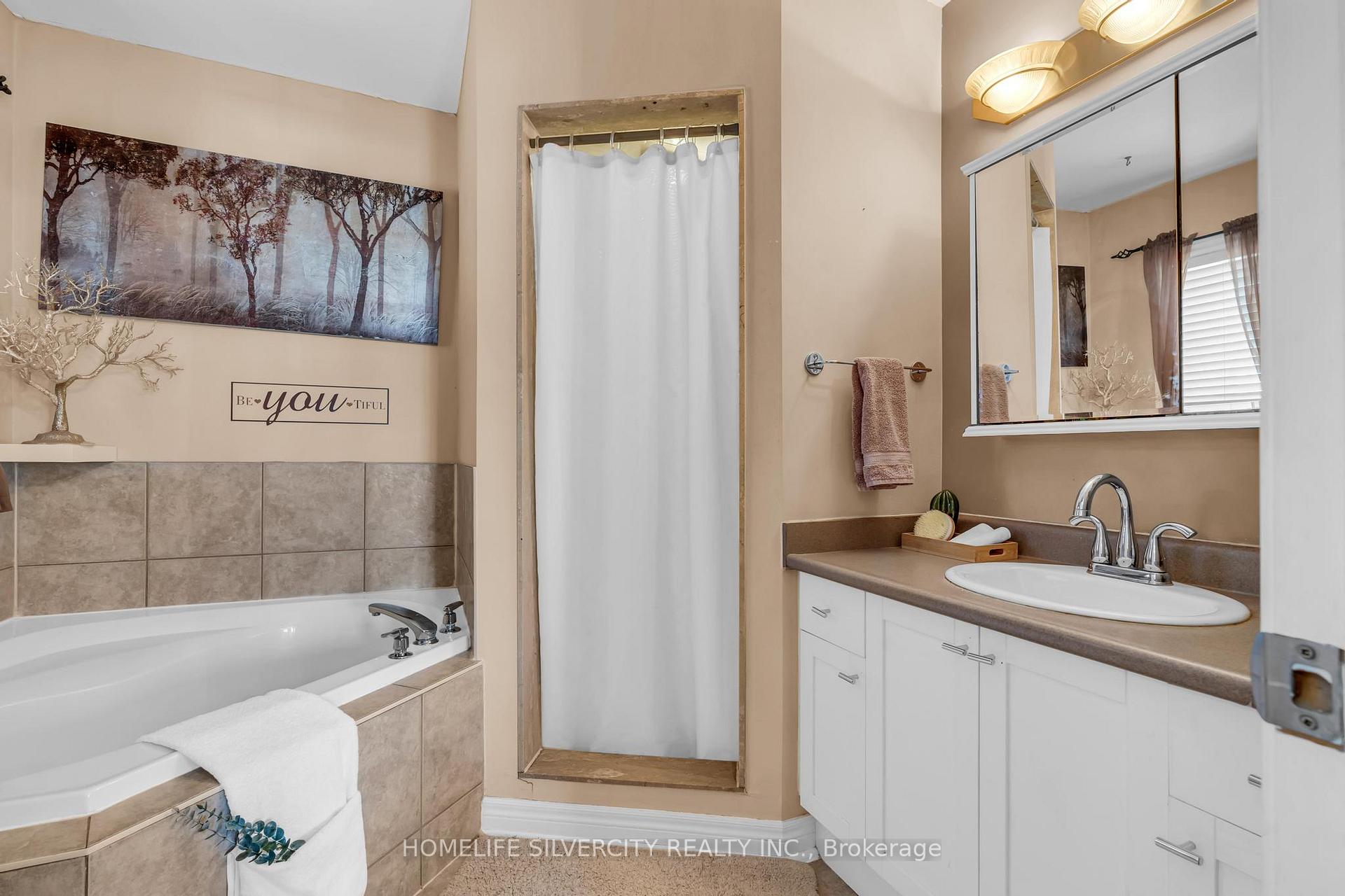 Photo 71 of 8 Orchid Drive, Brampton, Northwest Sandalwood Parkway — HOMEH