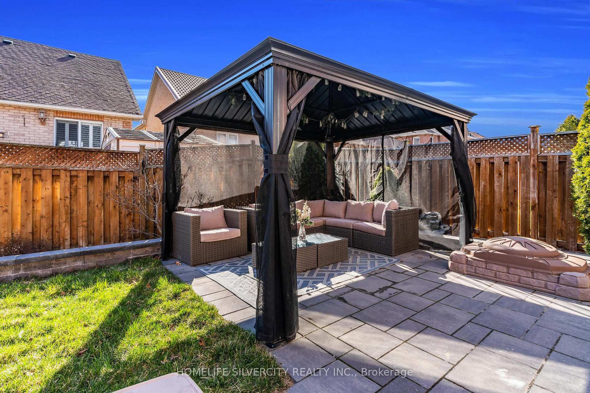 Photo 97 of 8 Orchid Drive, Brampton, Northwest Sandalwood Parkway — HOMEH