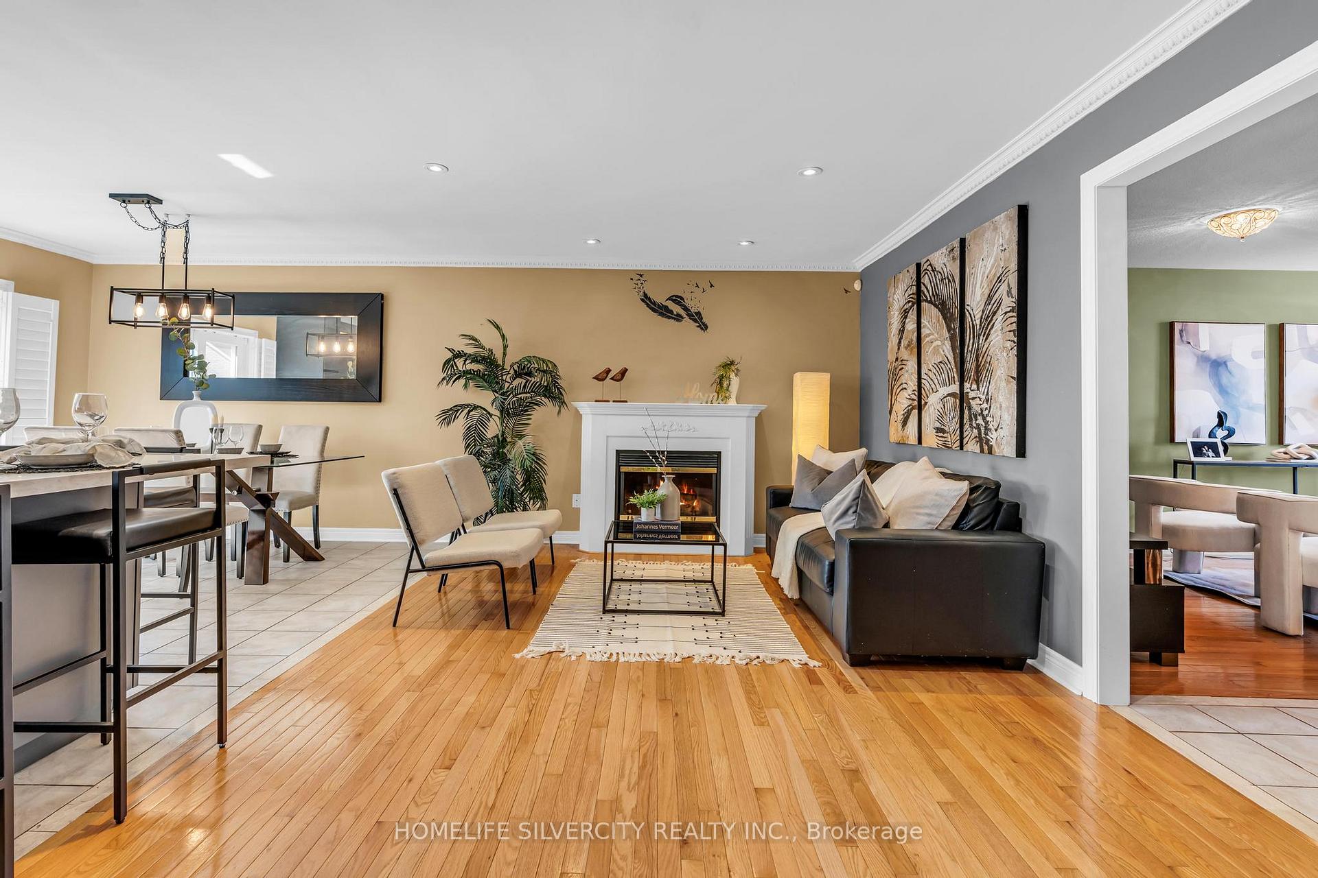 Photo 32 of 8 Orchid Drive, Brampton, Northwest Sandalwood Parkway — HOMEH