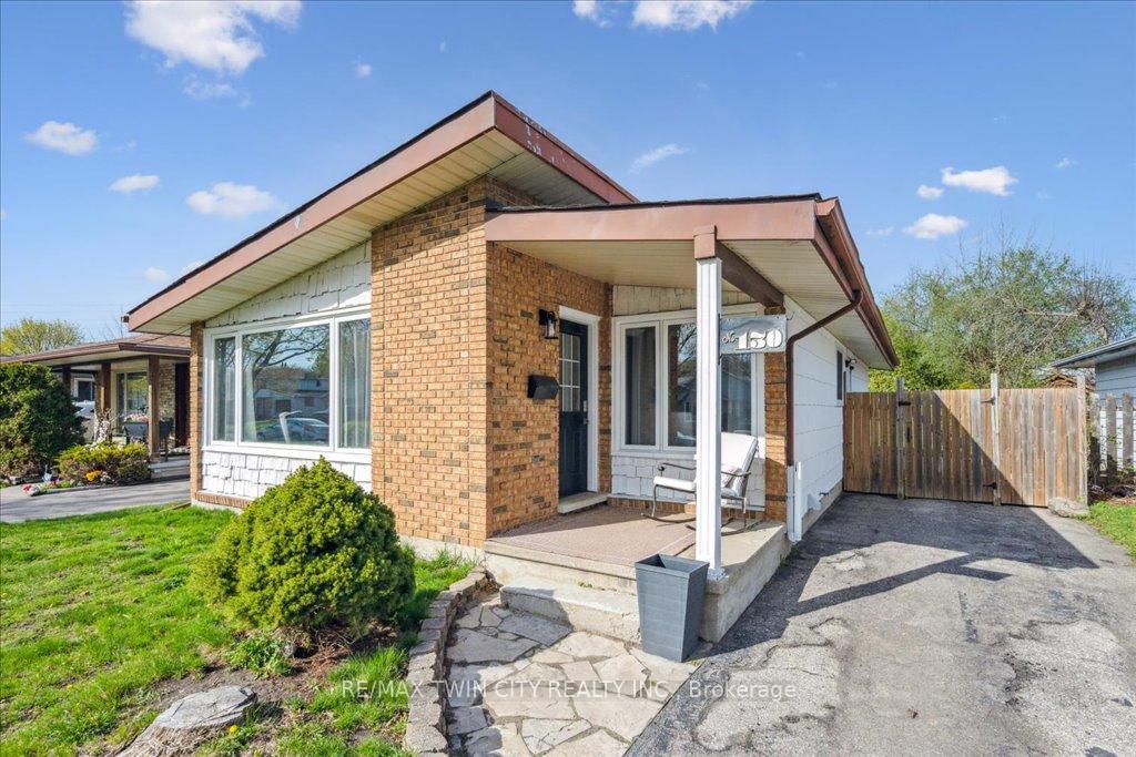Photo 4 of 130 Selkirk Drive, Kitchener, Alpine — HOMEH