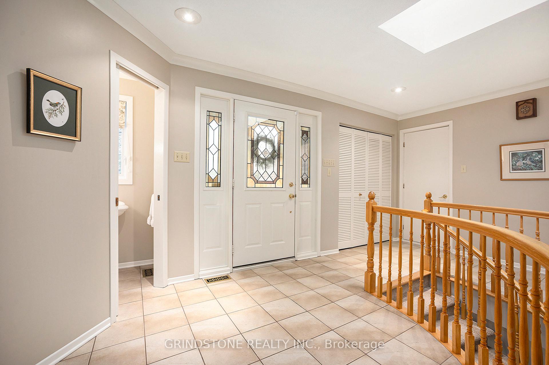 Photo 23 of 10 Barcham Crescent, Ottawa, Barrhaven - Hearts Desire — HOMEH