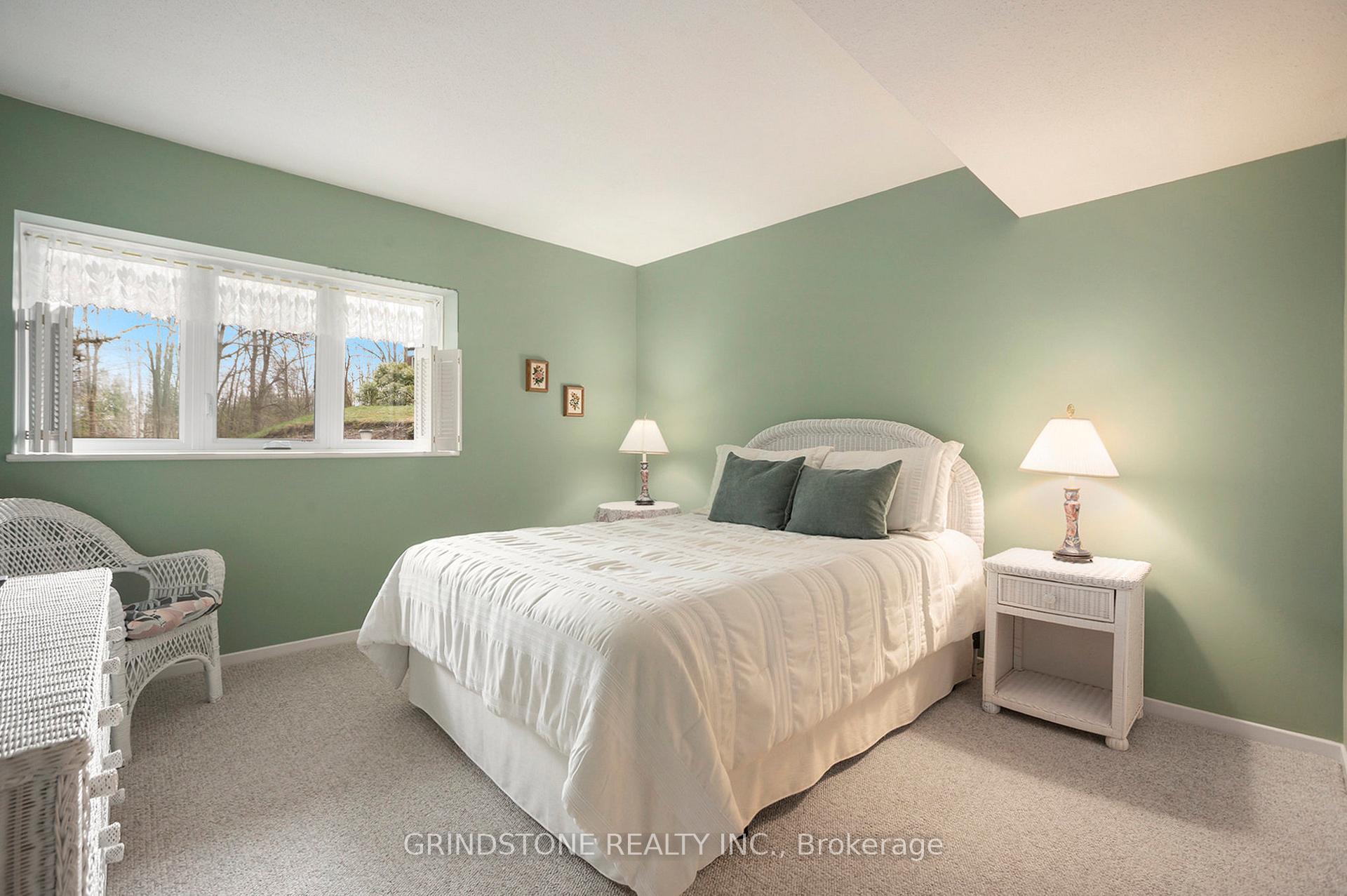 Photo 44 of 10 Barcham Crescent, Ottawa, Barrhaven - Hearts Desire — HOMEH
