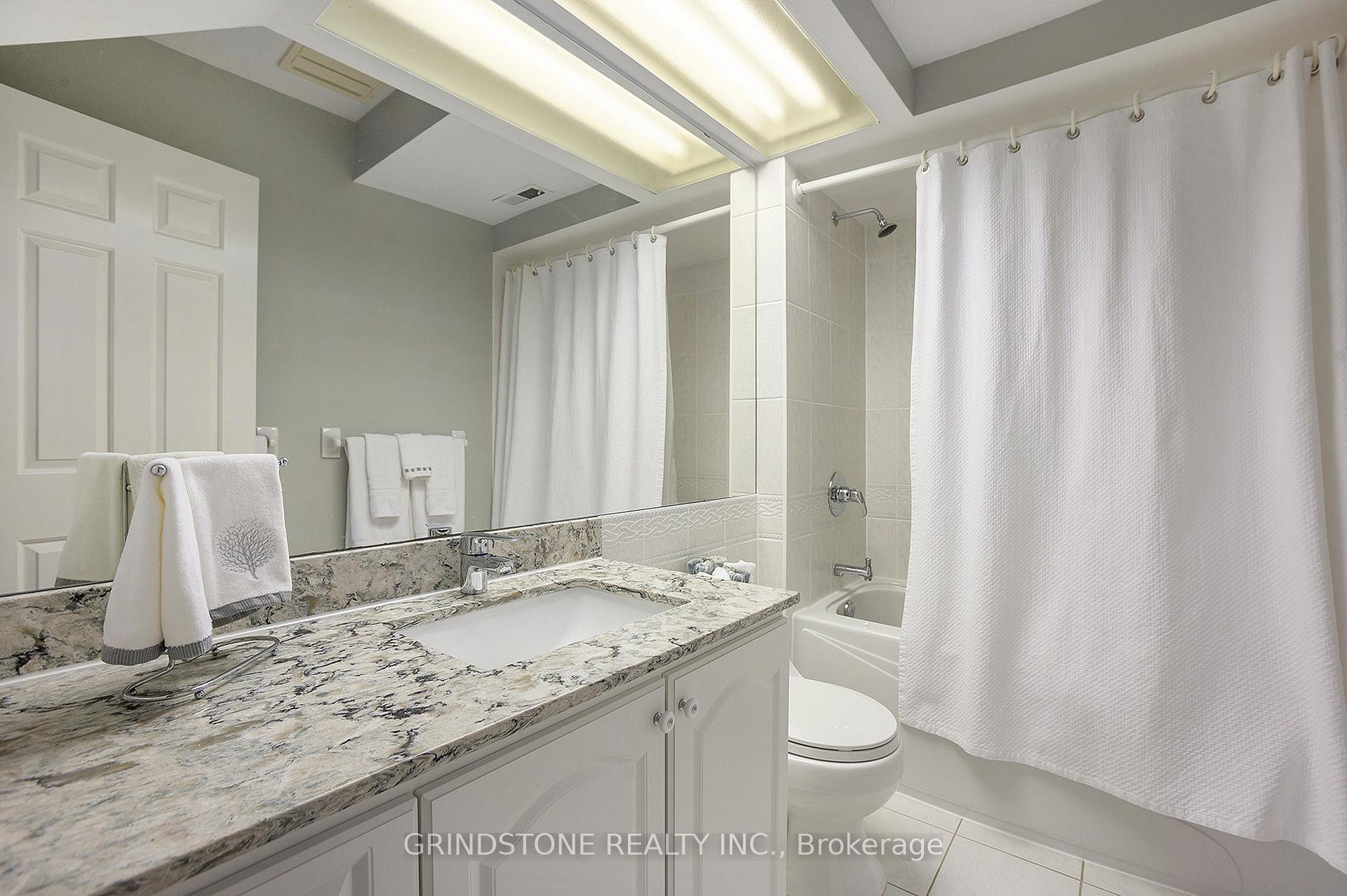 Photo 48 of 10 Barcham Crescent, Ottawa, Barrhaven - Hearts Desire — HOMEH