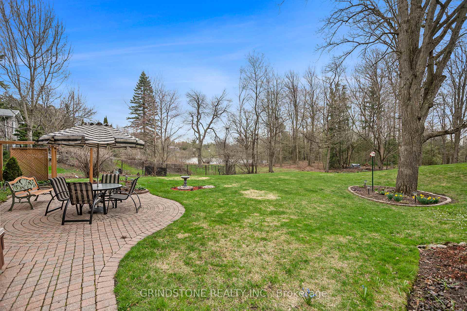 Photo 52 of 10 Barcham Crescent, Ottawa, Barrhaven - Hearts Desire — HOMEH