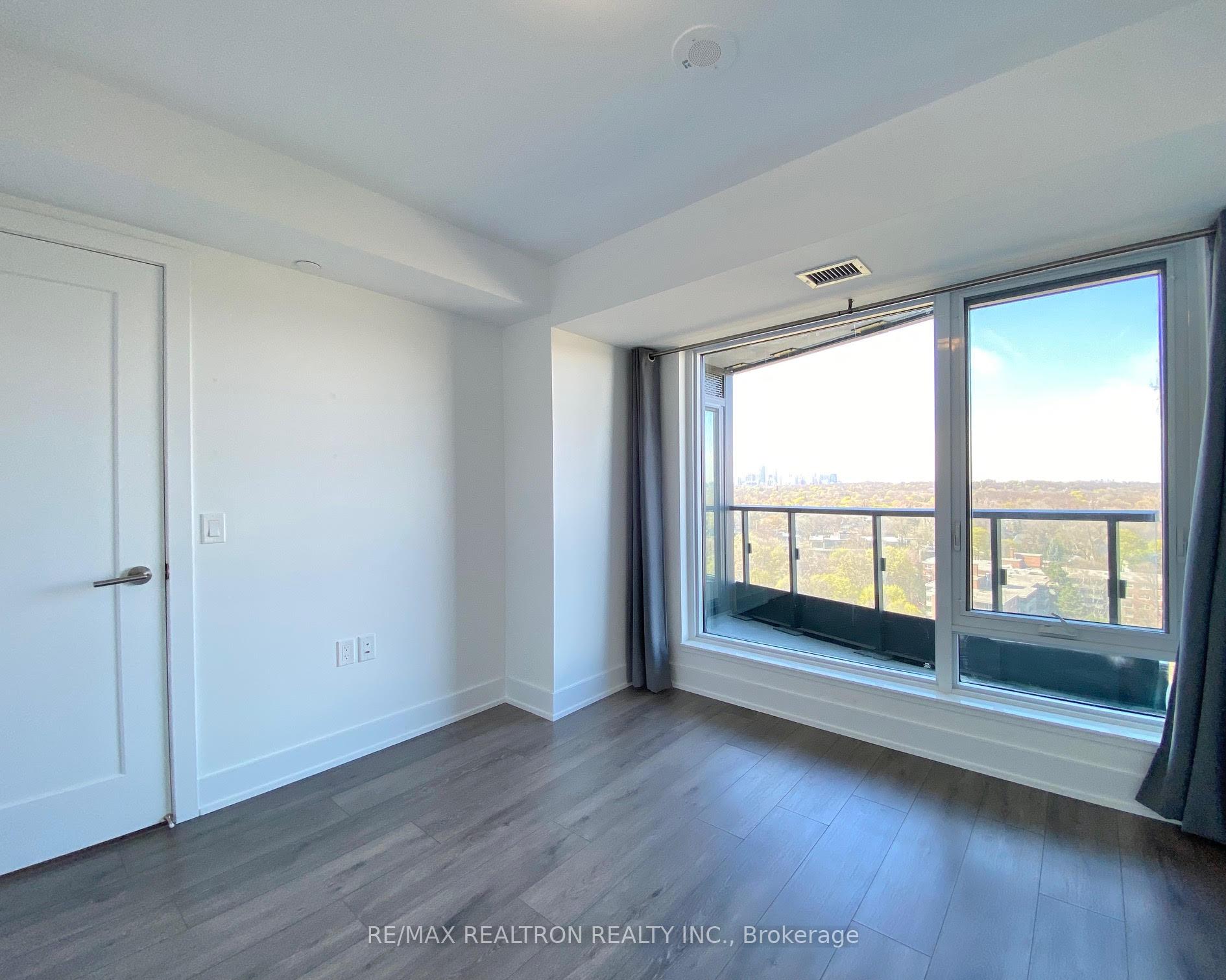 Photo 8 of Unit 1215, 585 Bloor Street E, Toronto, North St. James Town — HOMEH