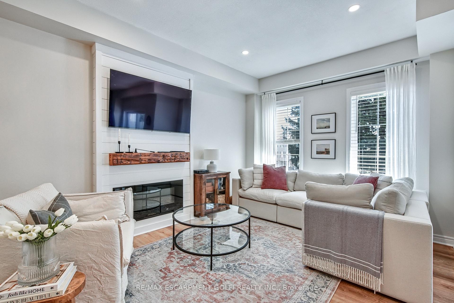 Photo 18 of 9 Pipe Avenue, Hamilton, Ancaster — HOMEH