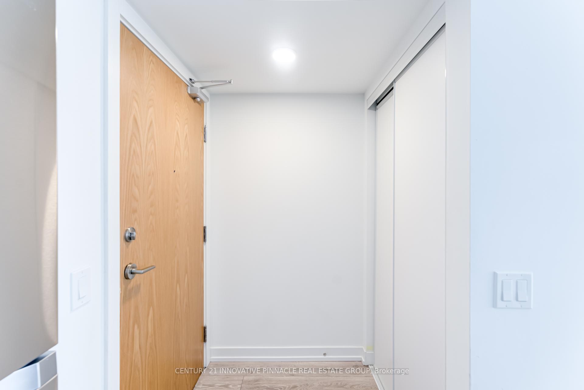 Photo 3 of Unit 1005, 1455 Celebration Drive, Pickering, Bay Ridges — HOMEH