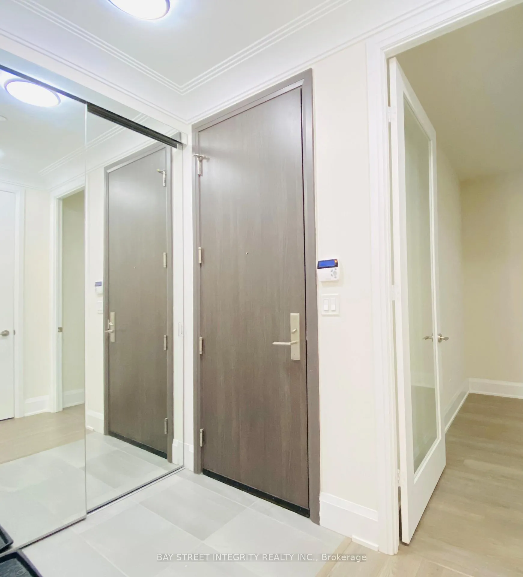 Photo 2 of Unit 232, 15 Water Walk Drive, Markham, Unionville — HOMEH