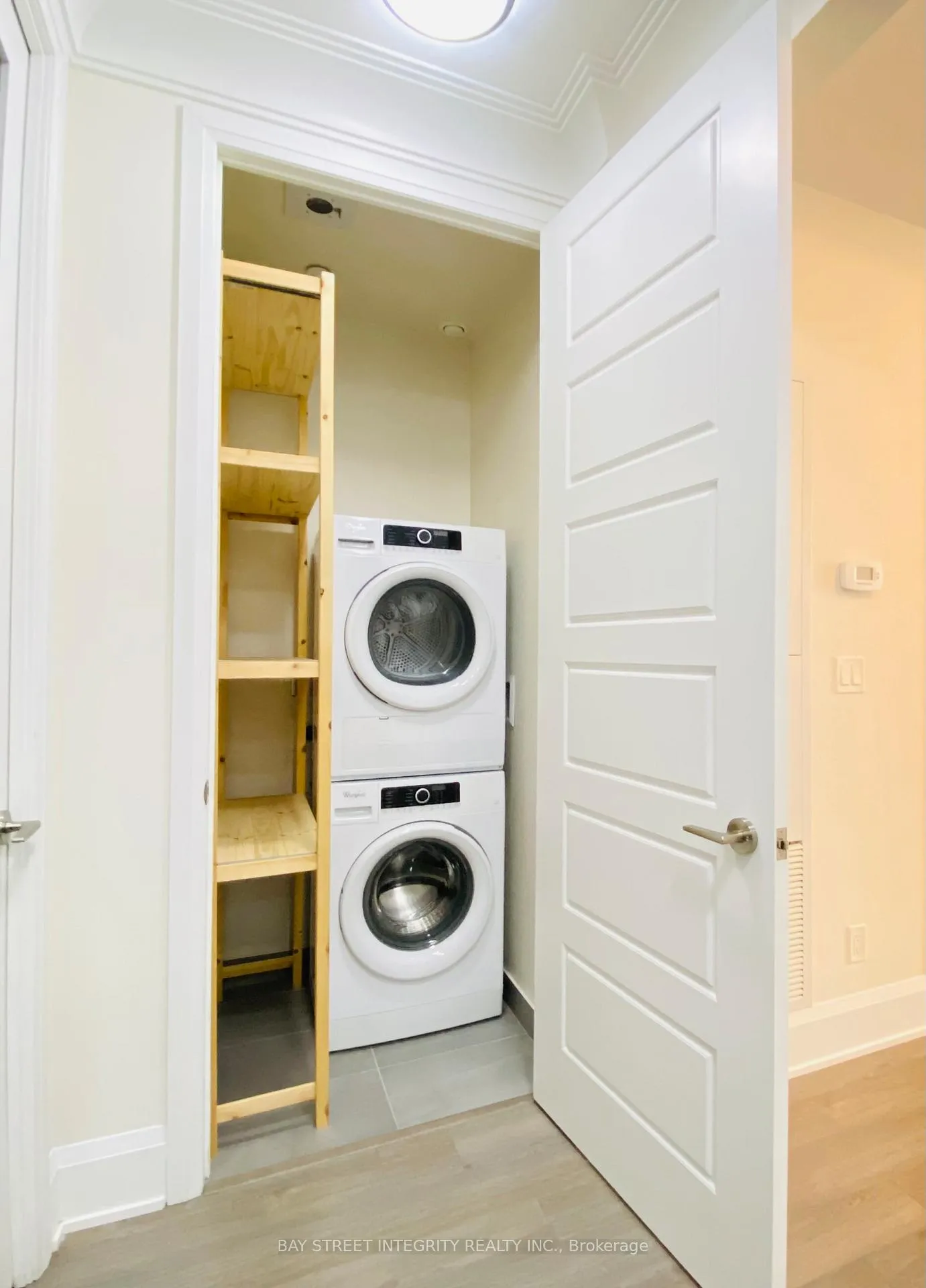 Photo 9 of Unit 232, 15 Water Walk Drive, Markham, Unionville — HOMEH